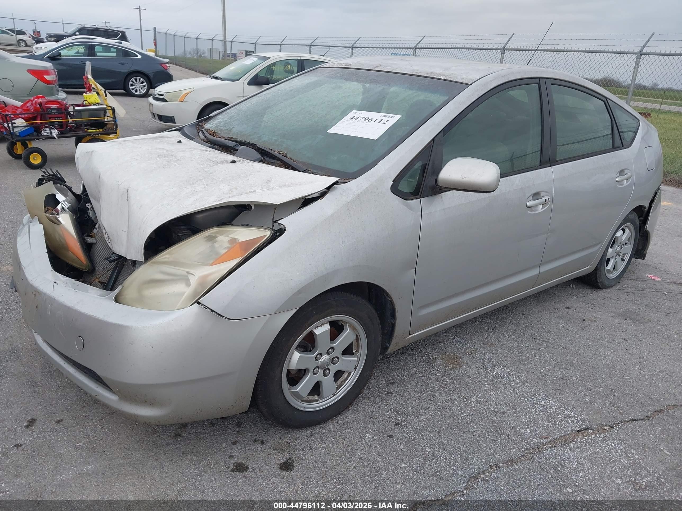 TOYOTA PRIUS image 2