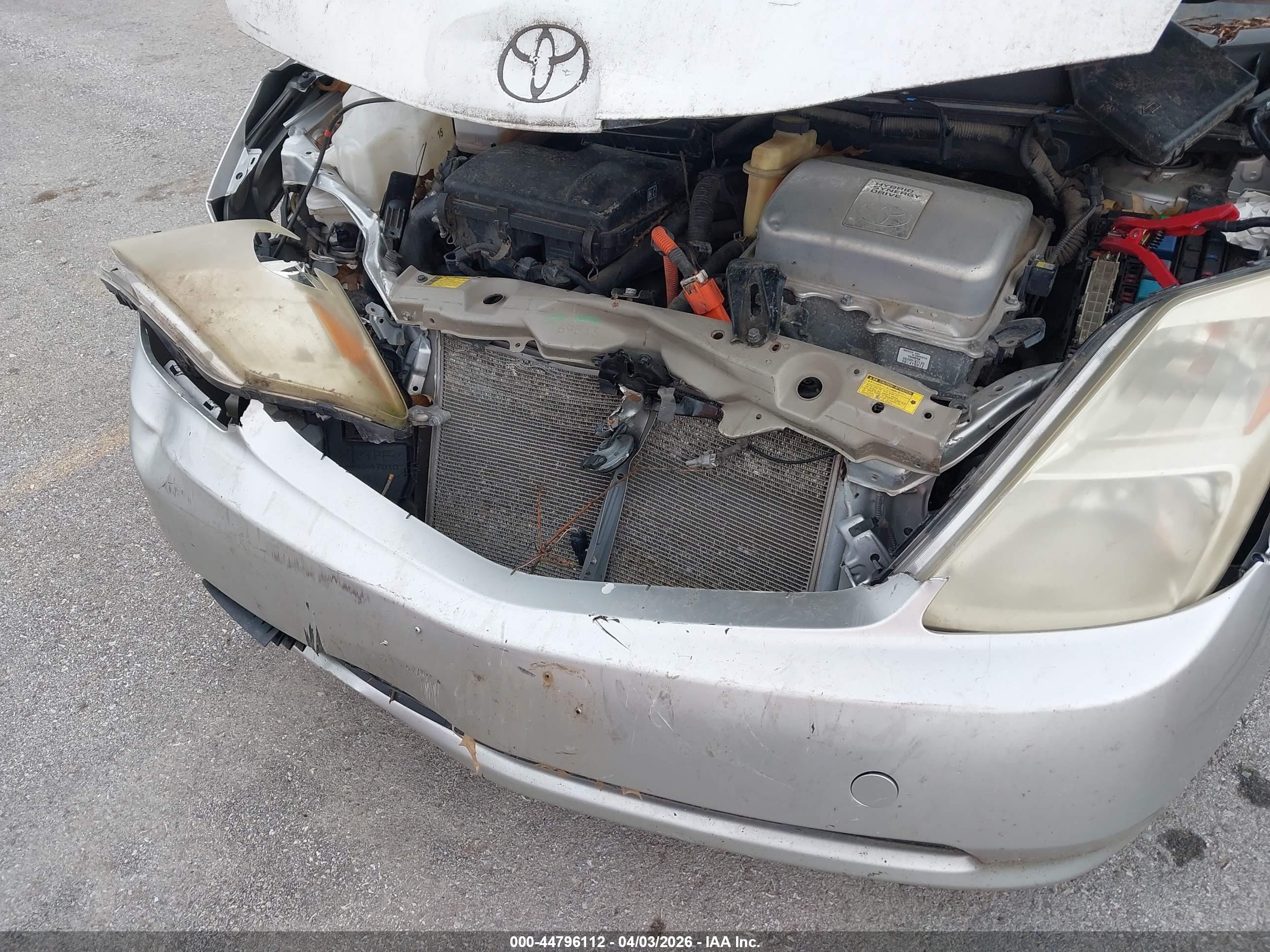 TOYOTA PRIUS image 6