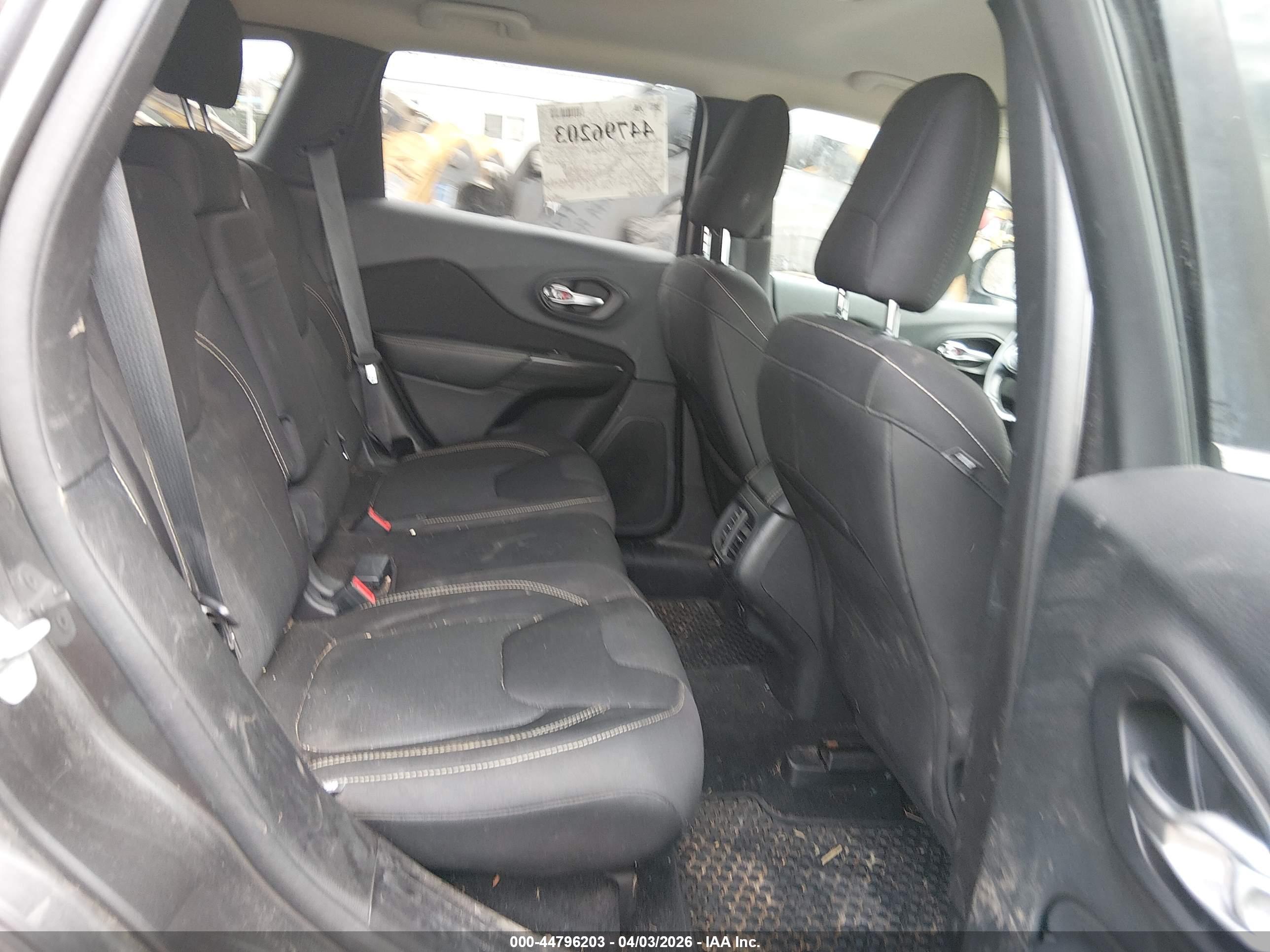 JEEP CHEROKEE image 8
