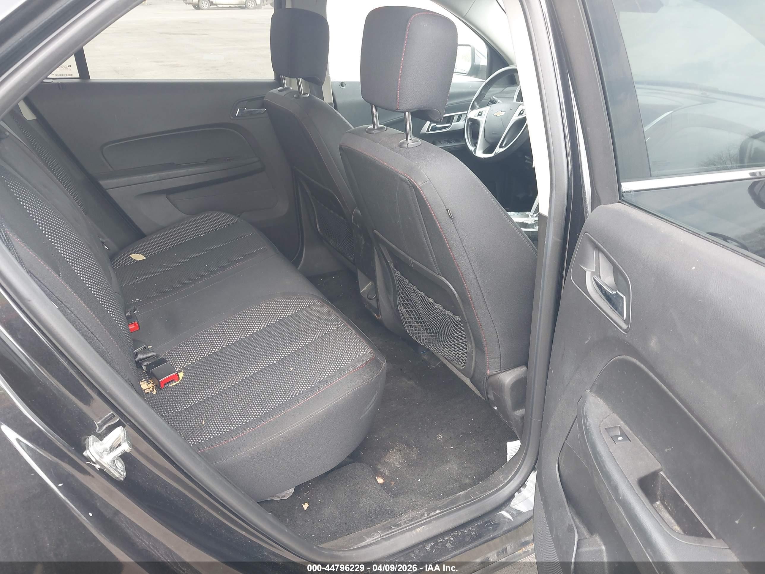 CHEVROLET EQUINOX image 8