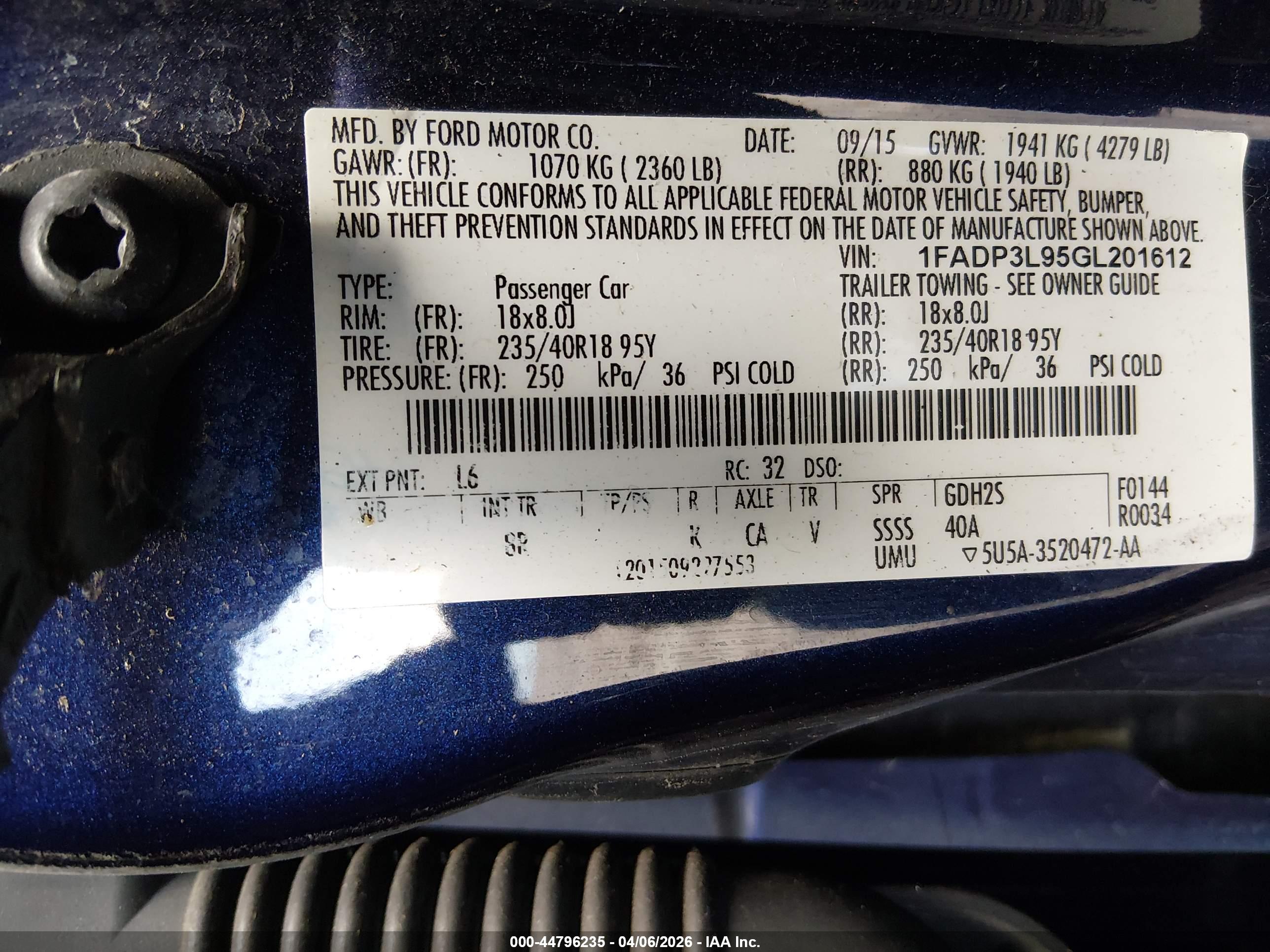 FORD FOCUS image 9