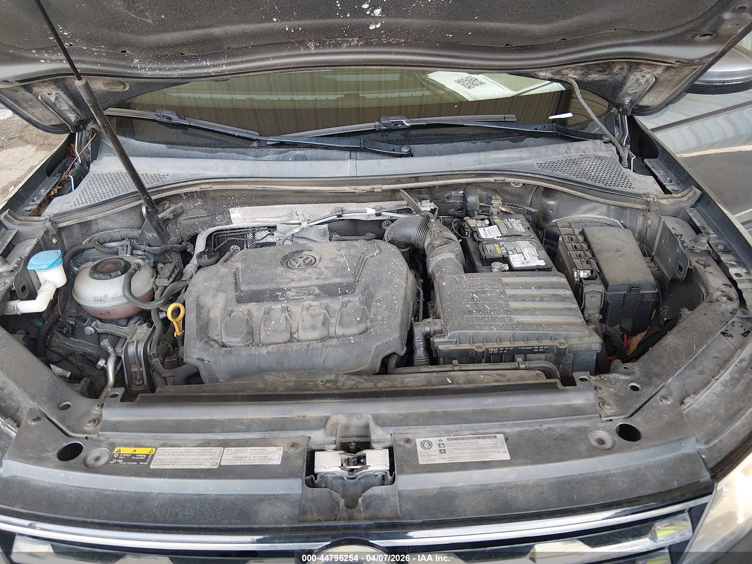 VOLKSWAGEN TIGUAN image 10