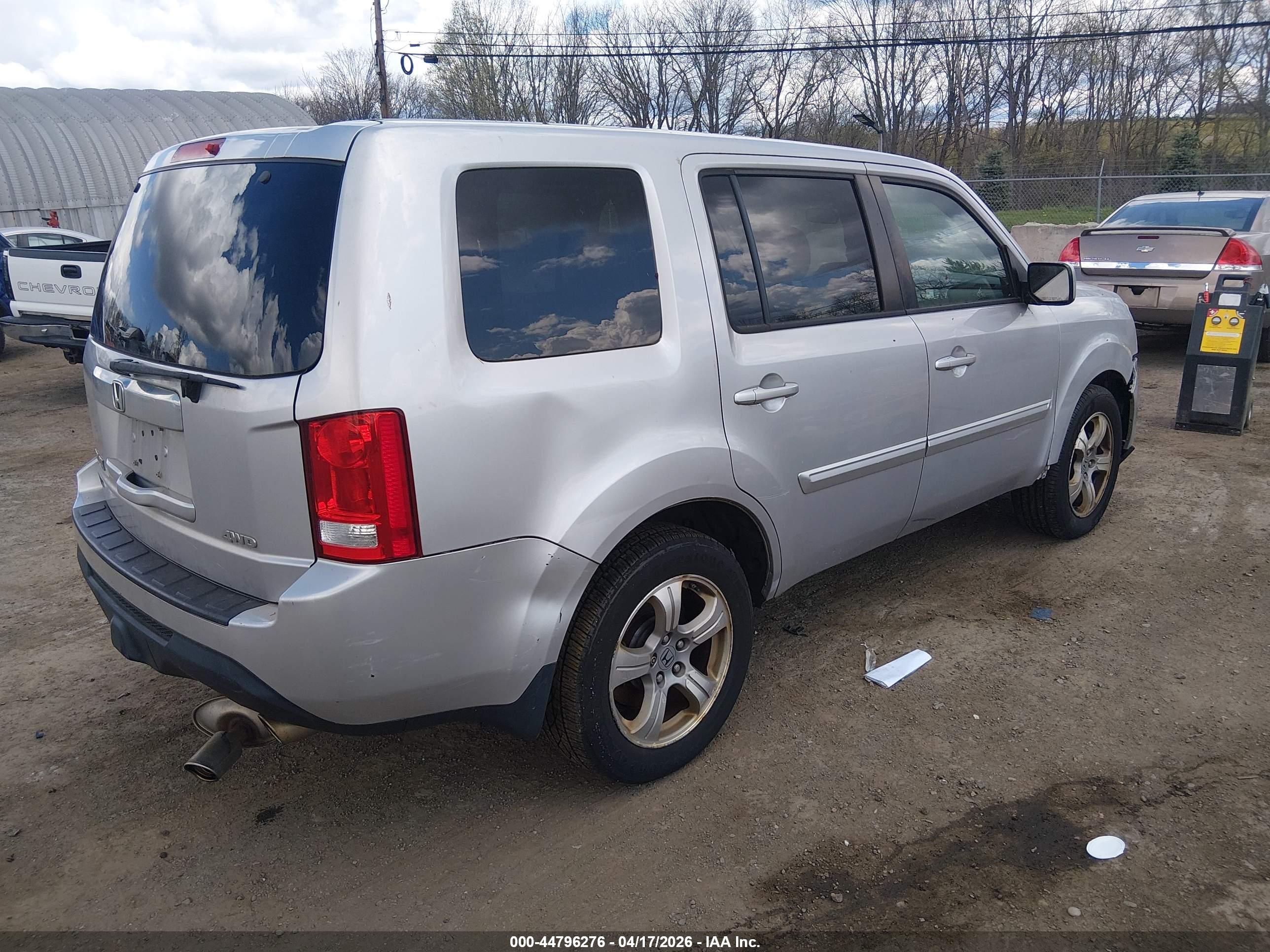 HONDA PILOT image 4