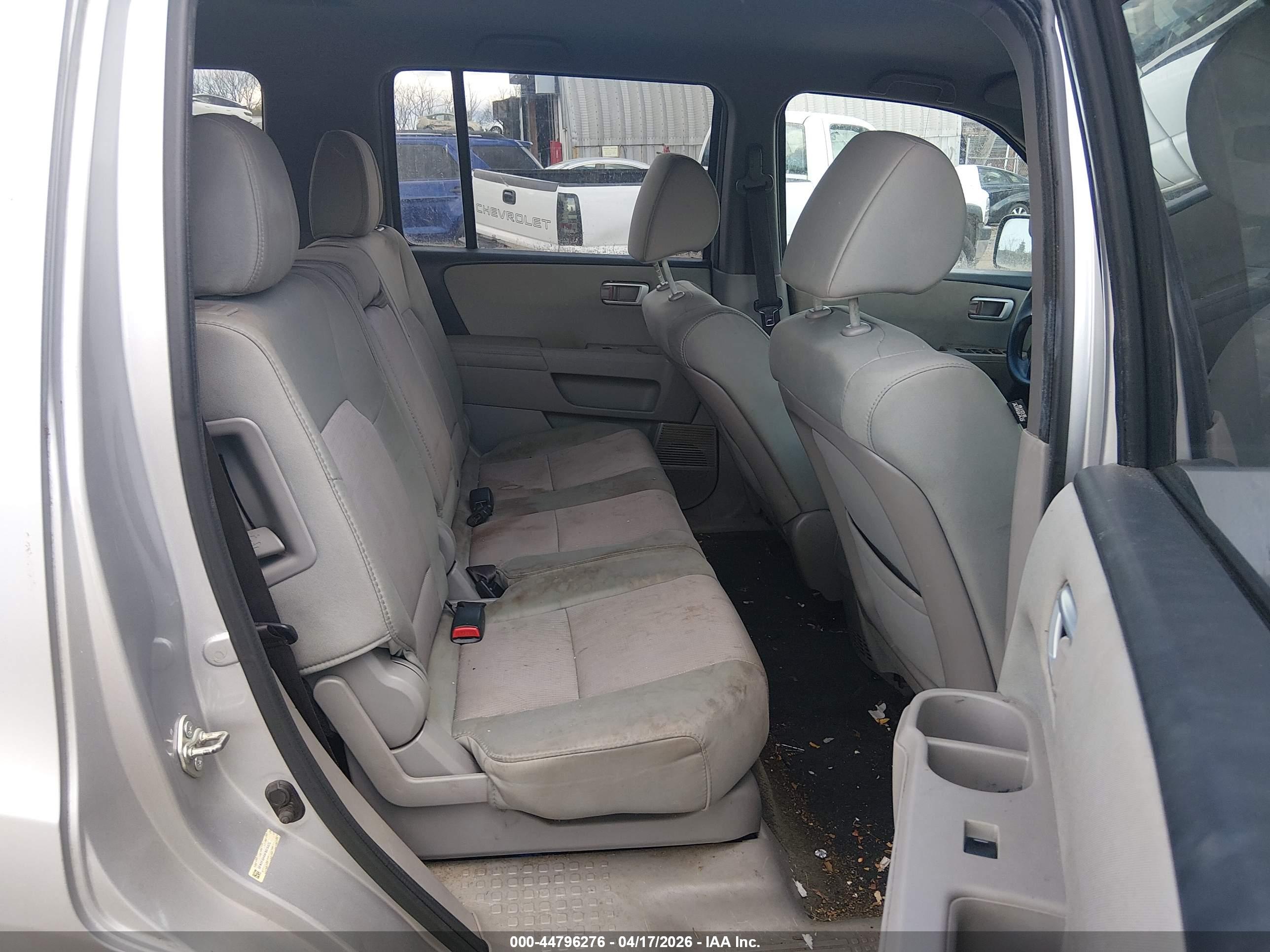 HONDA PILOT image 8