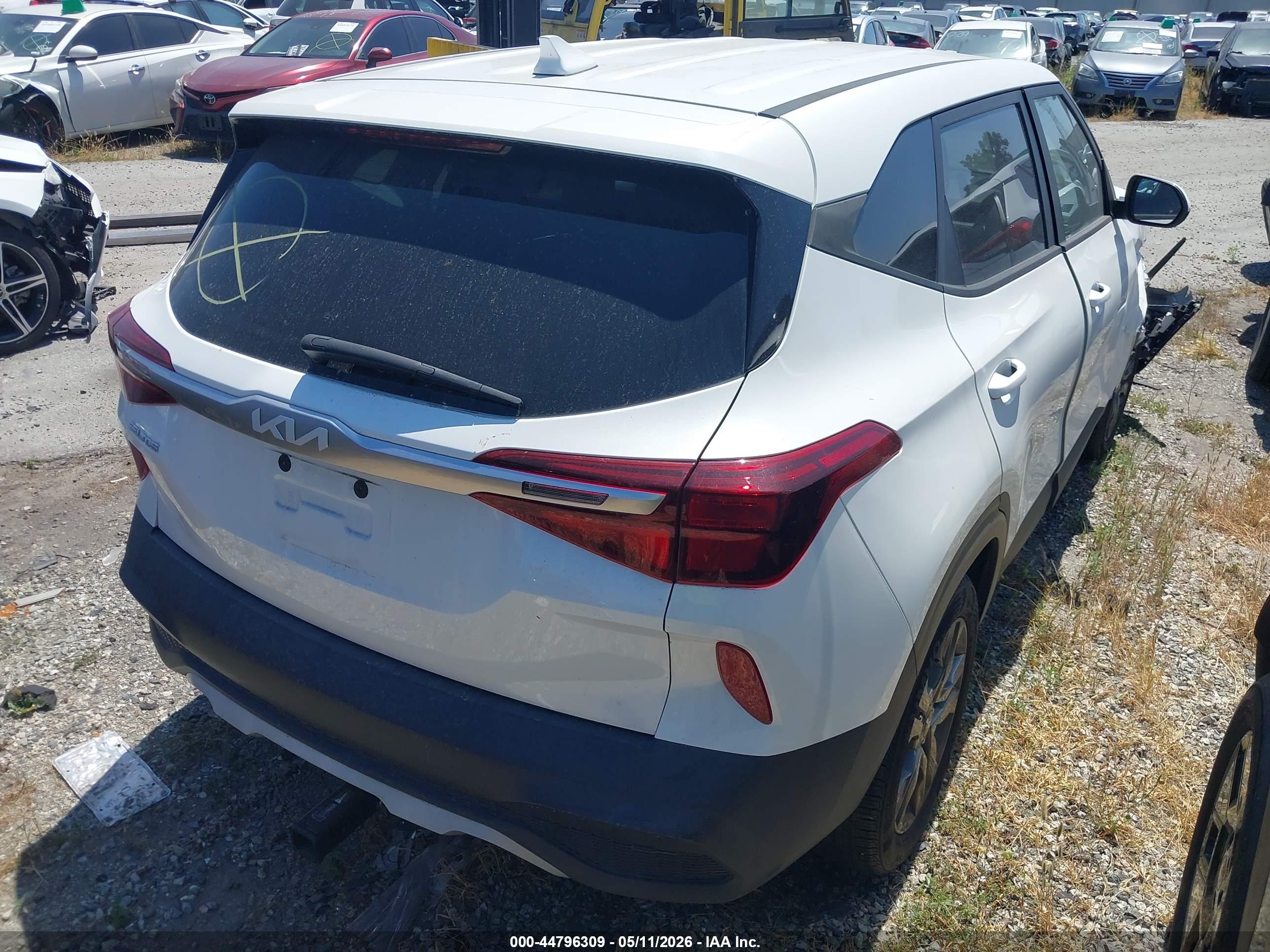 KIA SELTOS image 4