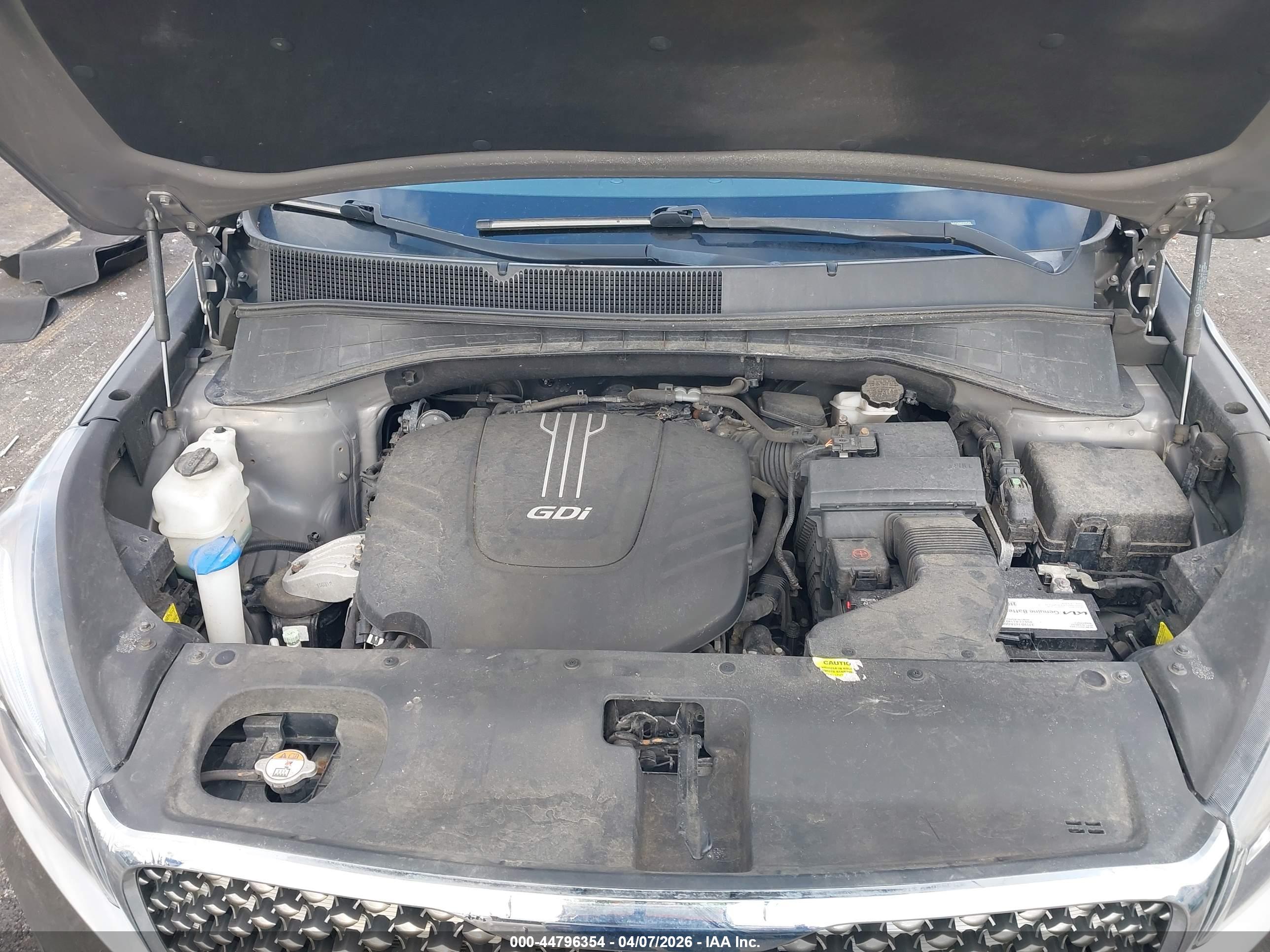 KIA SORENTO image 10
