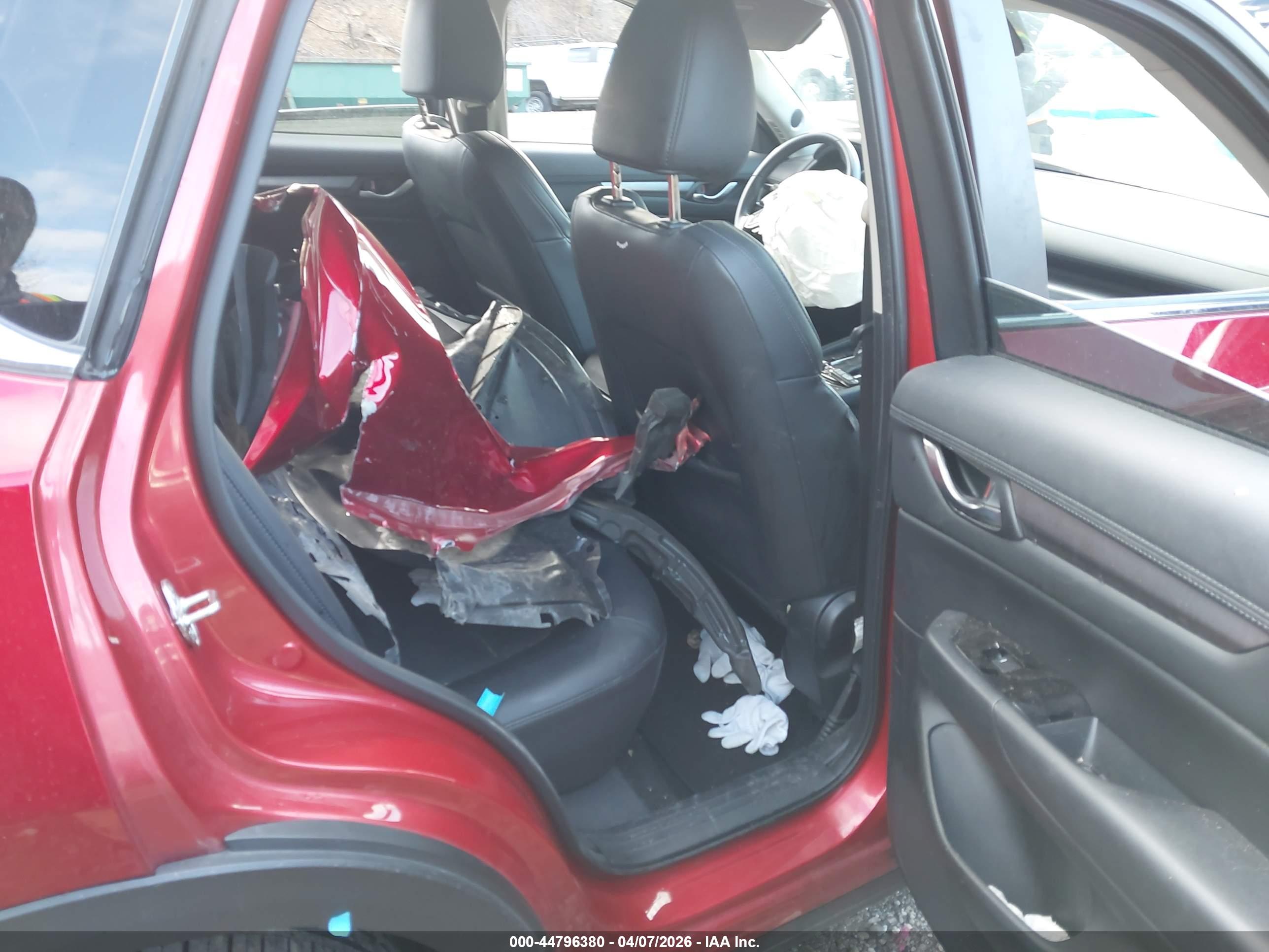 MAZDA CX-5 image 8