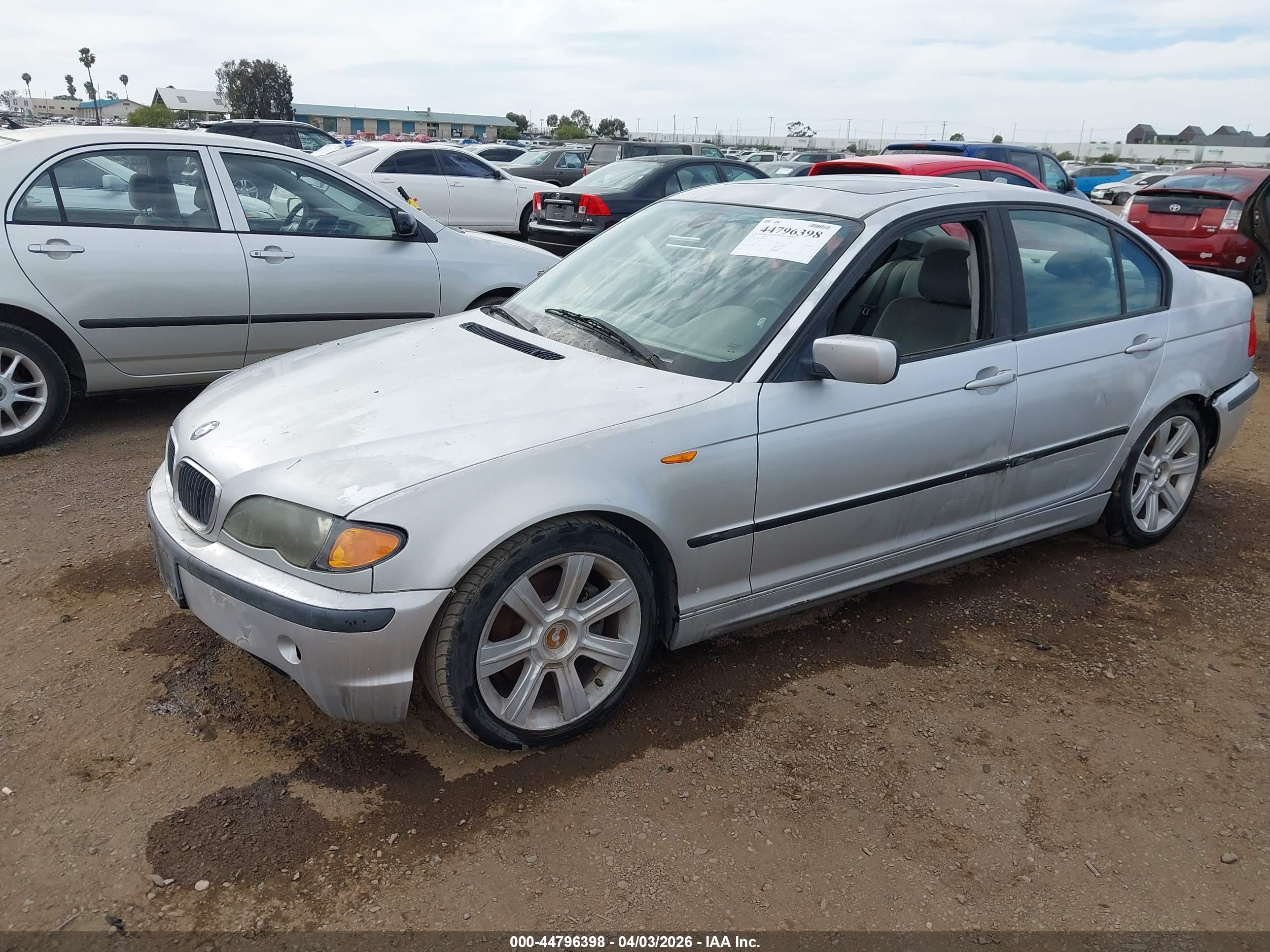 BMW 325I image 2