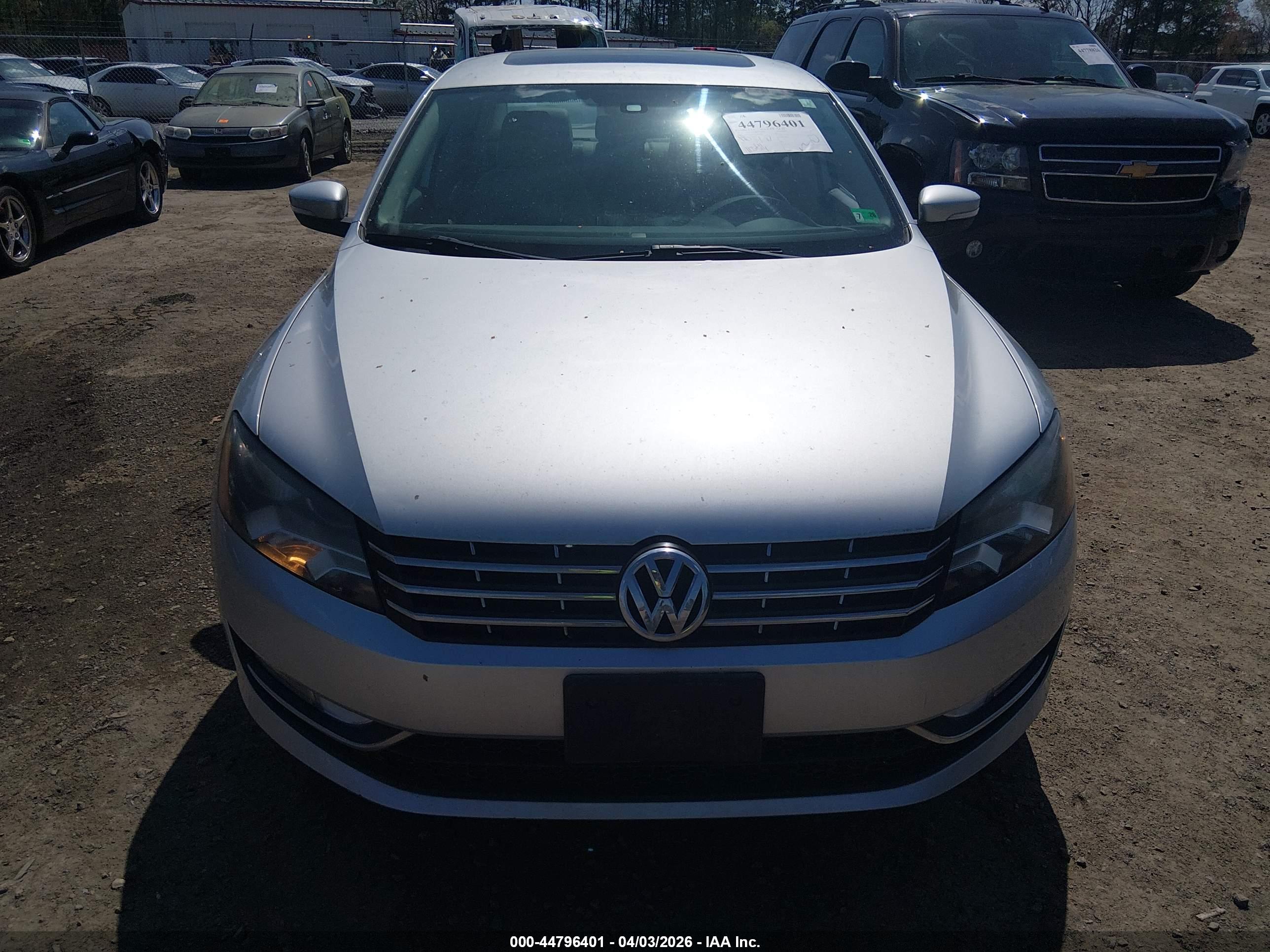 VOLKSWAGEN PASSAT image 6