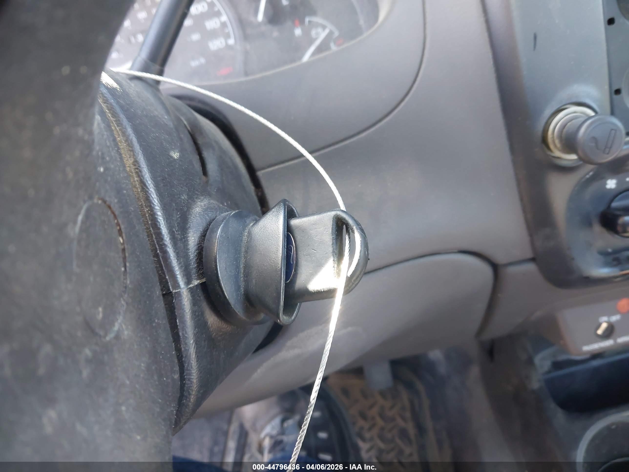 FORD RANGER image 11