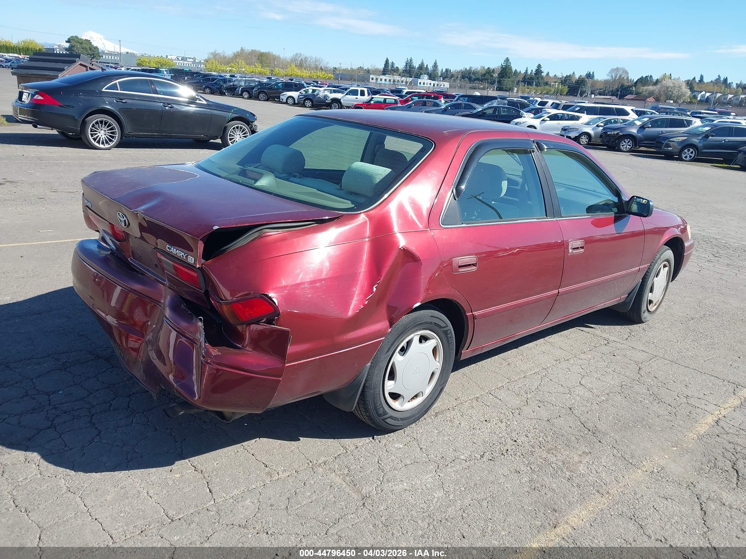 TOYOTA CAMRY image 4