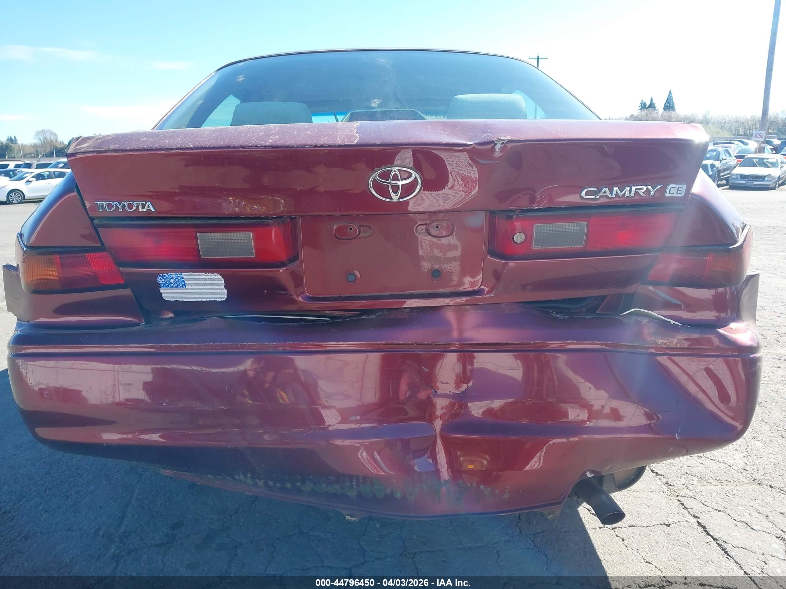 TOYOTA CAMRY image 6