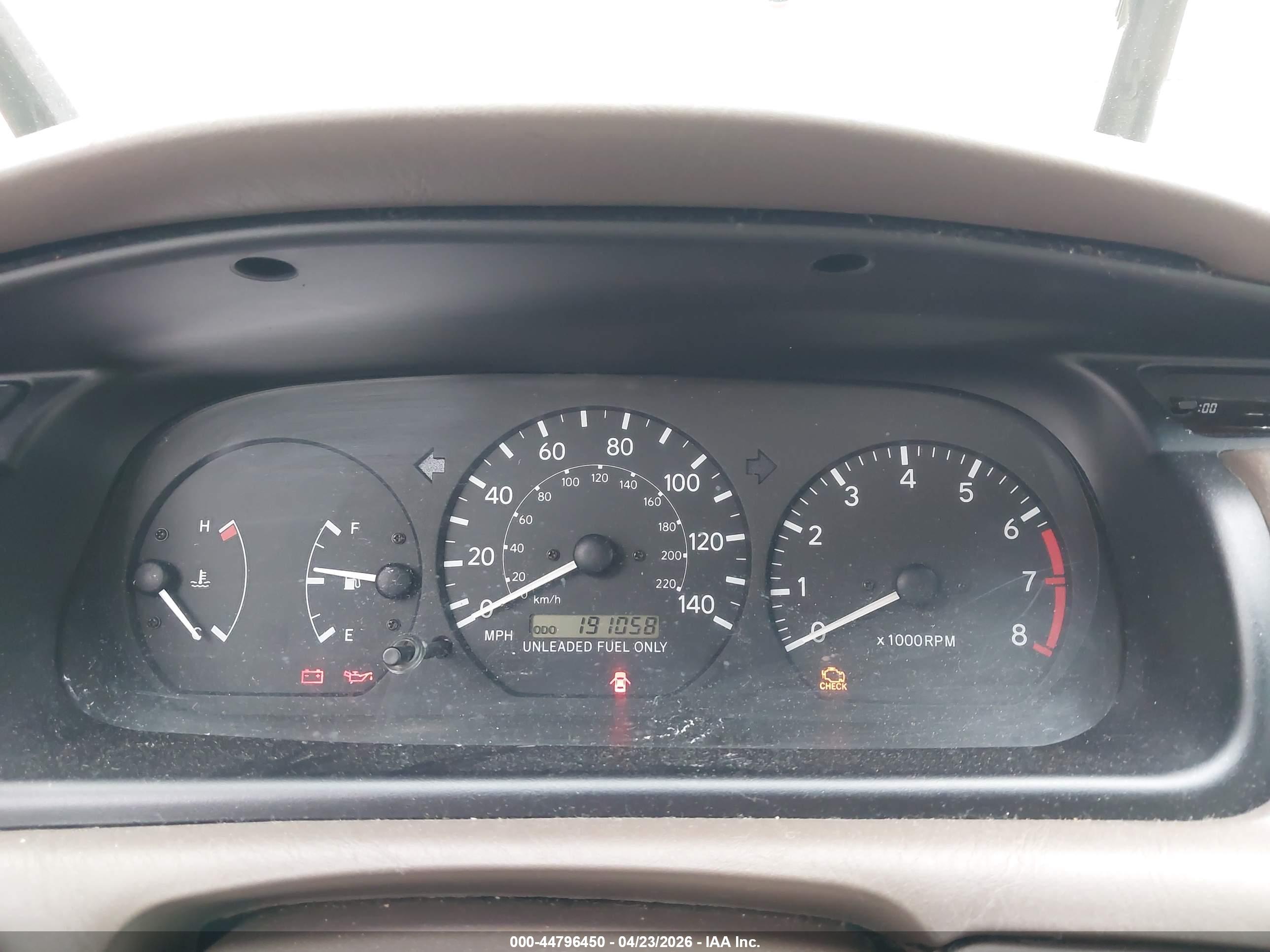 TOYOTA CAMRY image 7