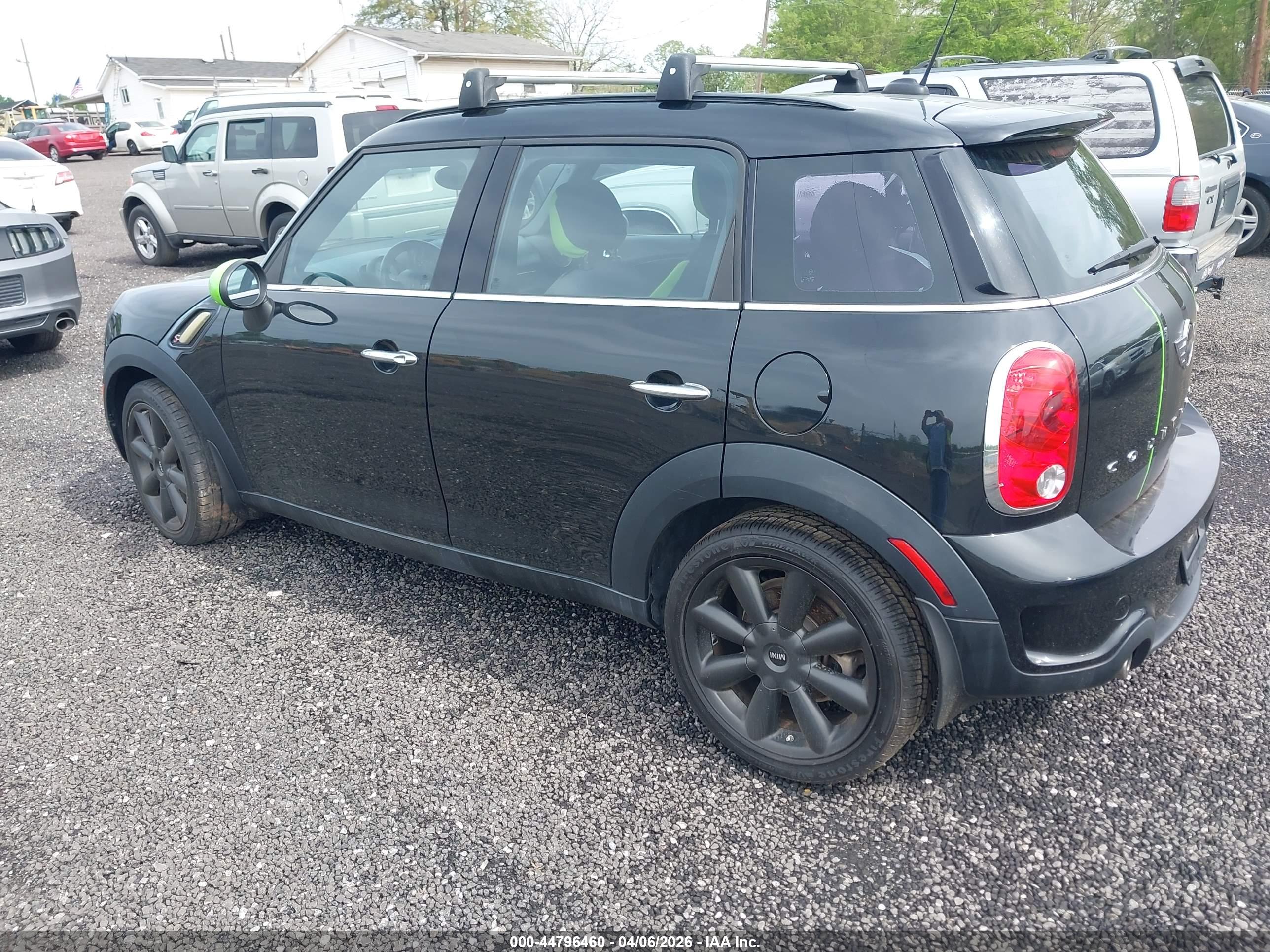 MINI COUNTRYMAN image 3