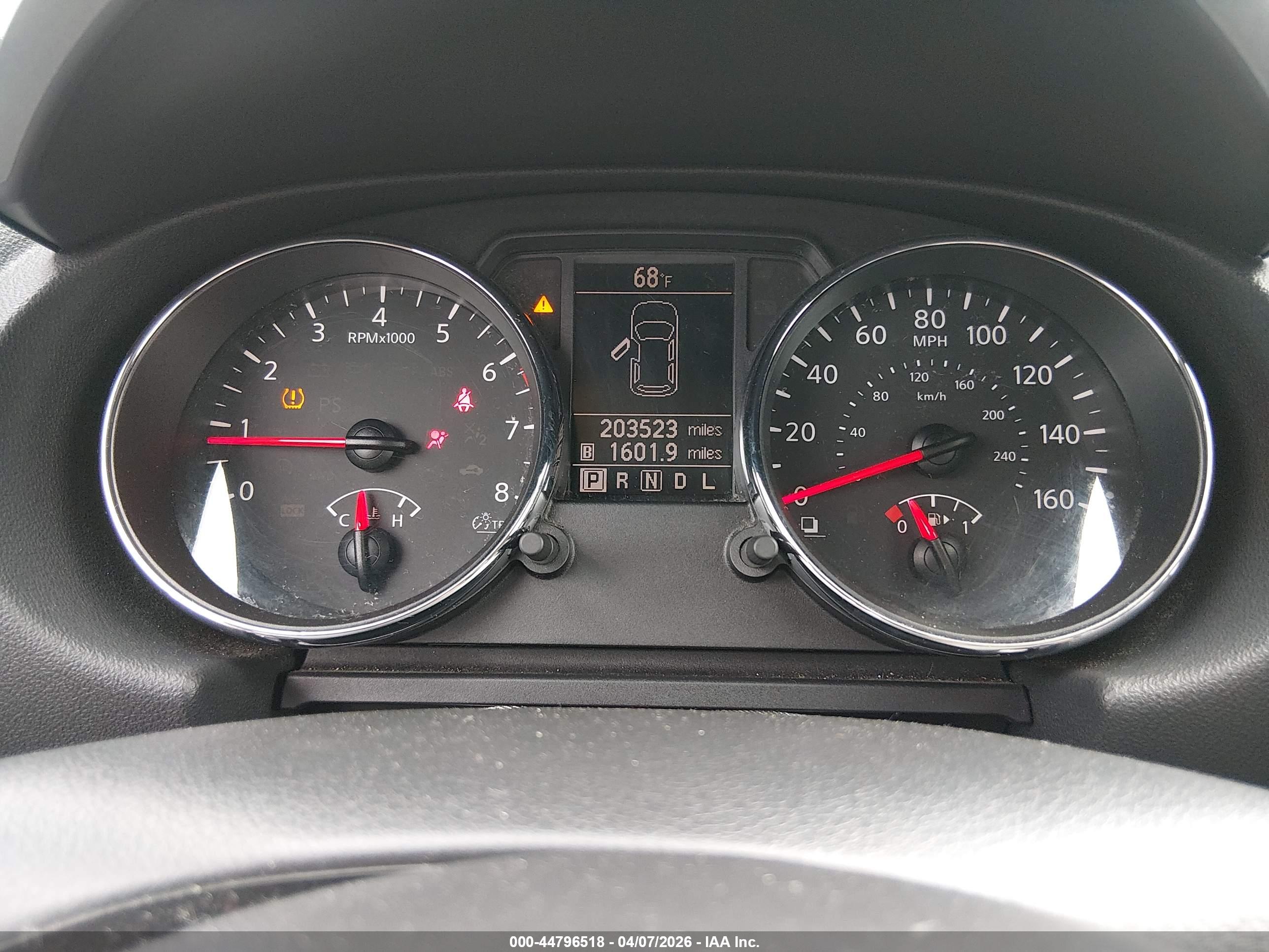 NISSAN ROGUE image 7