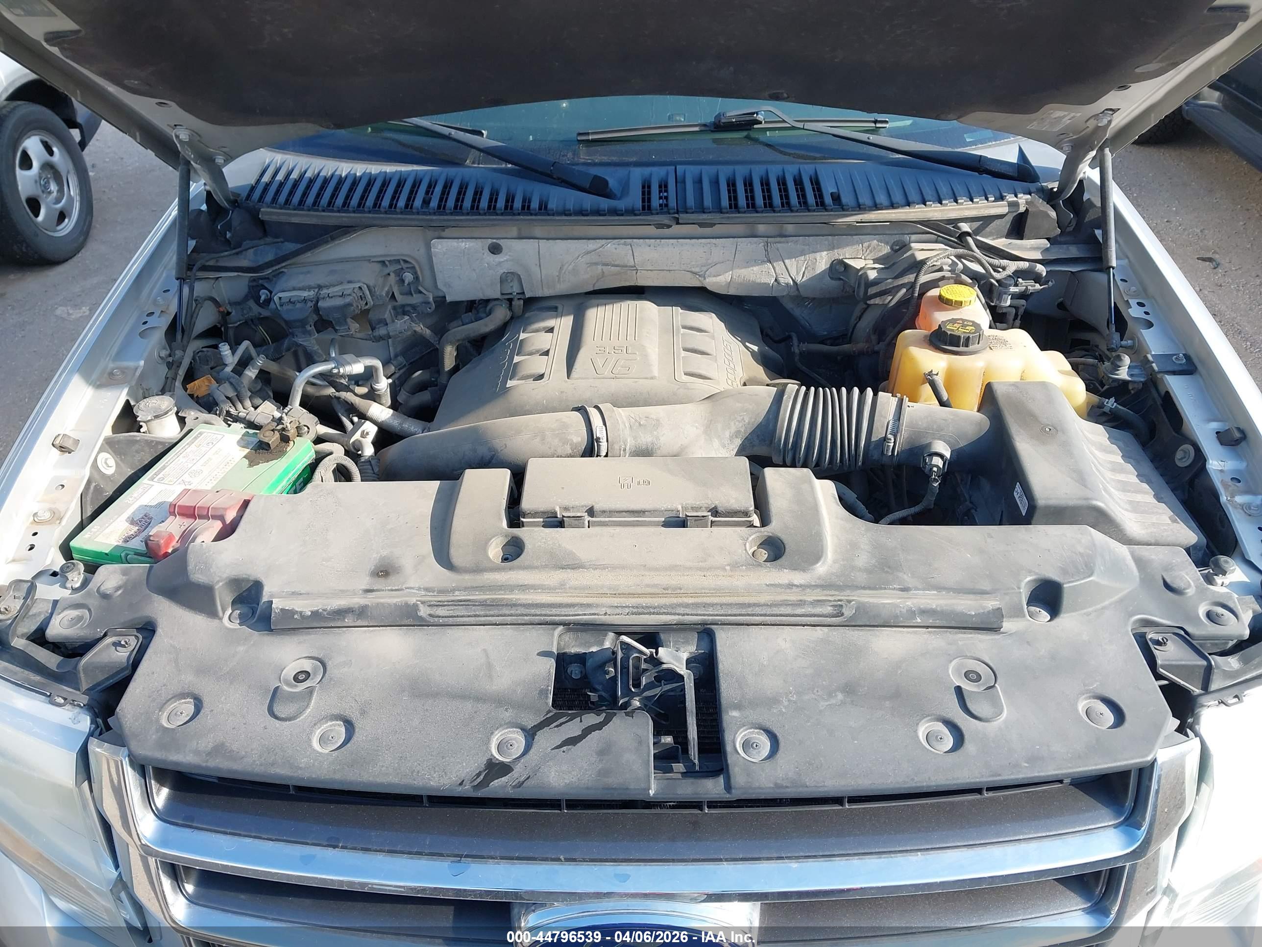 FORD EXPEDITION image 10