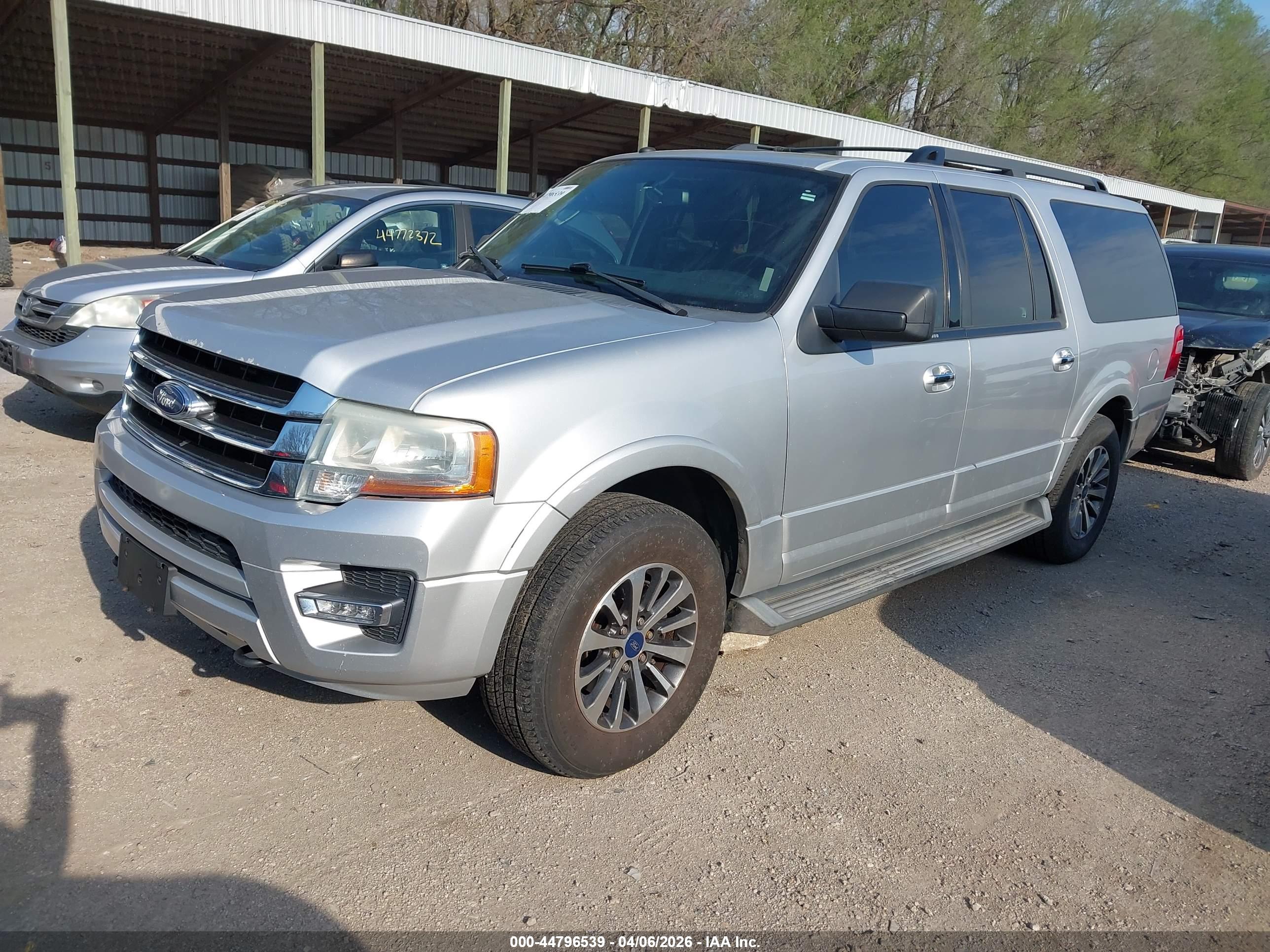 FORD EXPEDITION image 2