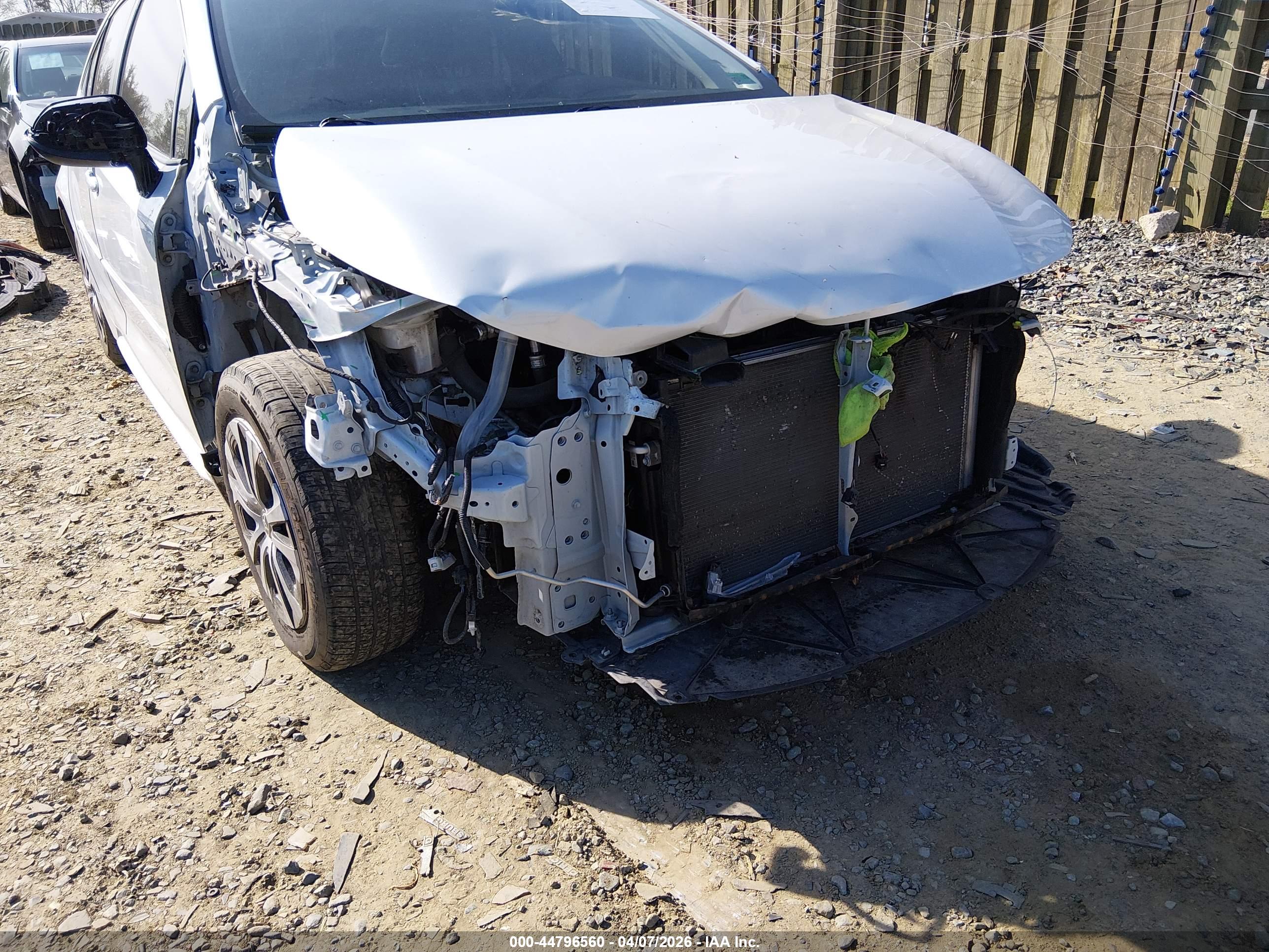 TOYOTA COROLLA image 6
