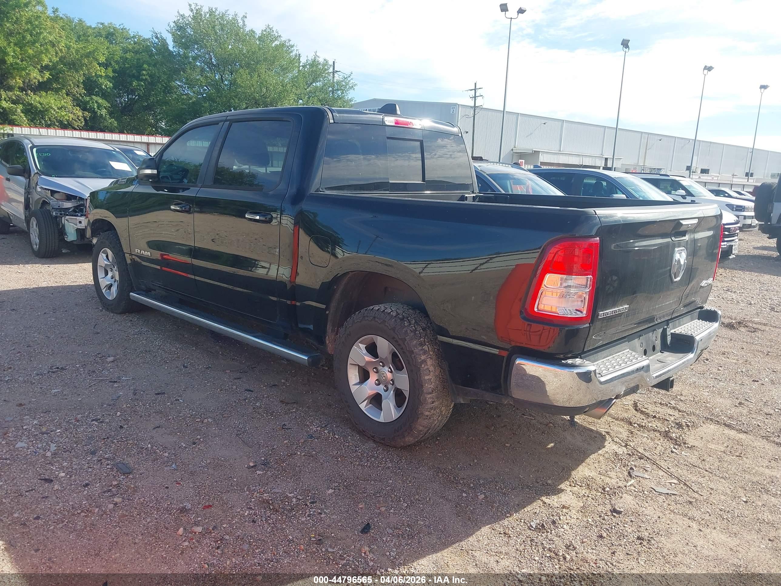 RAM 1500 image 3