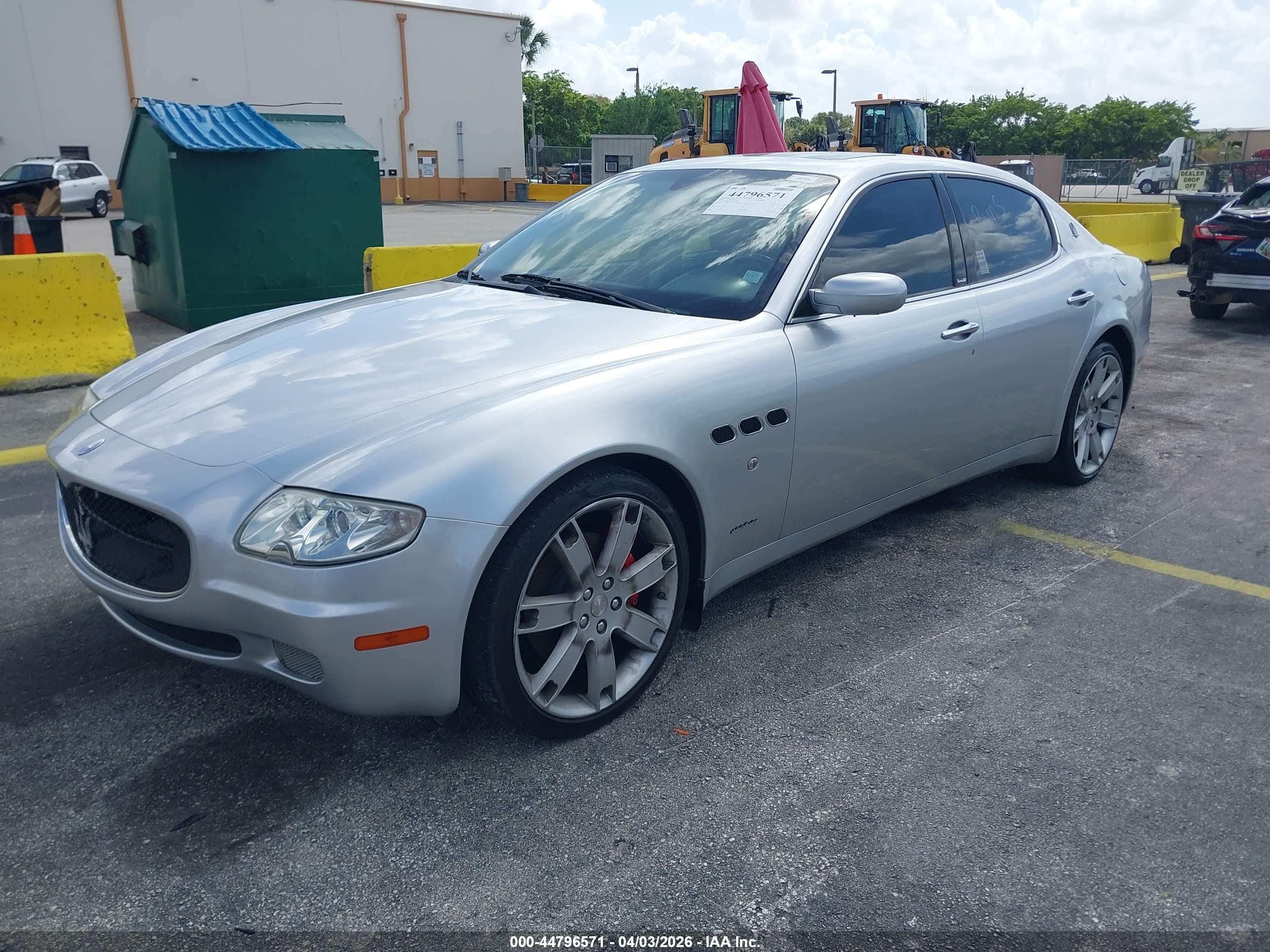 MASERATI QUATTROPORTE image 2