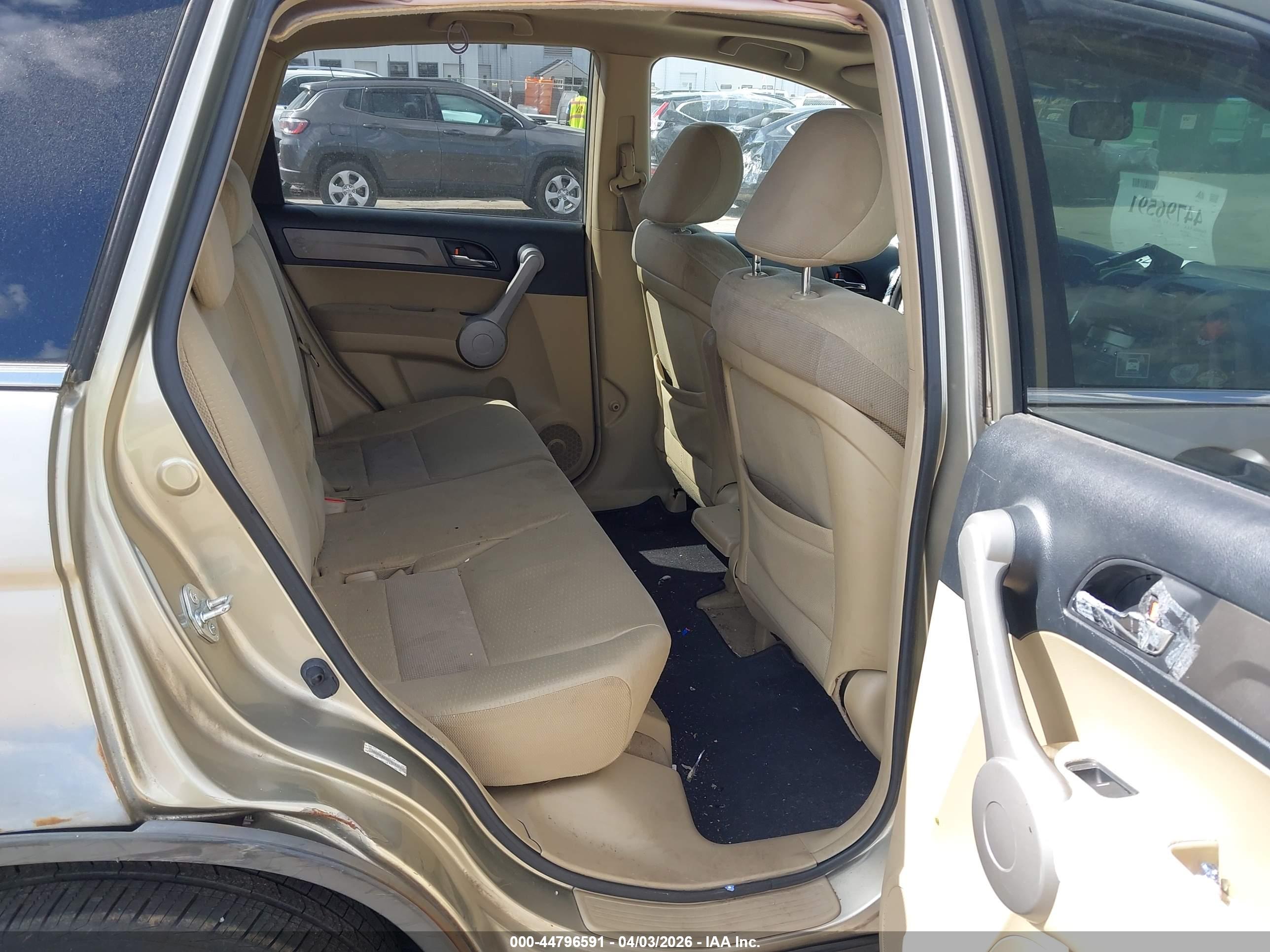 HONDA CR-V image 8