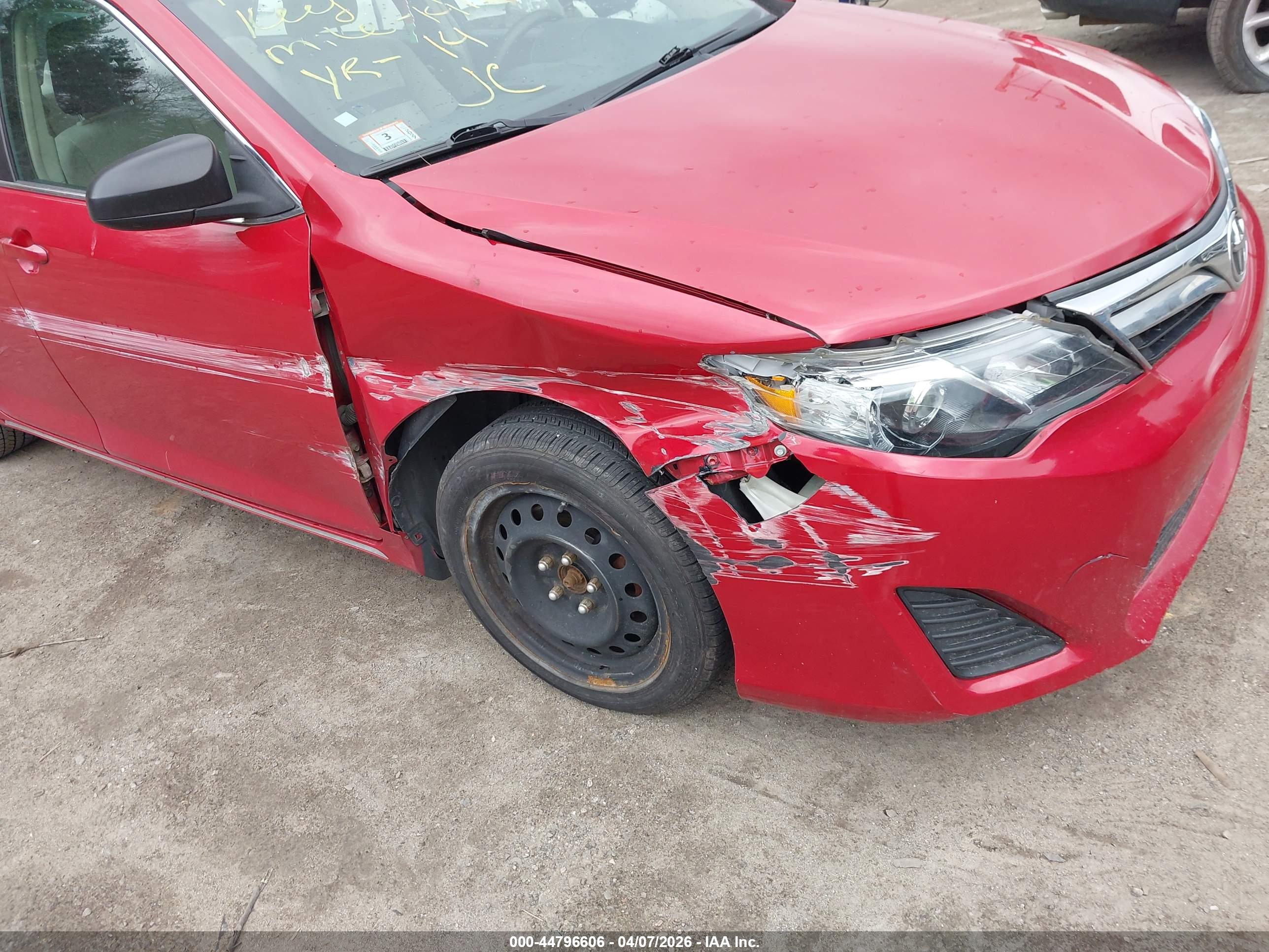 TOYOTA CAMRY image 6