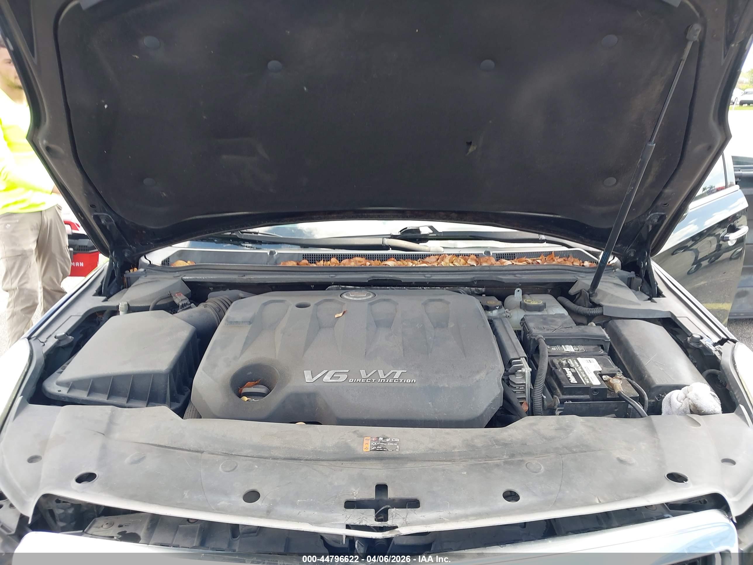 CADILLAC XTS image 10