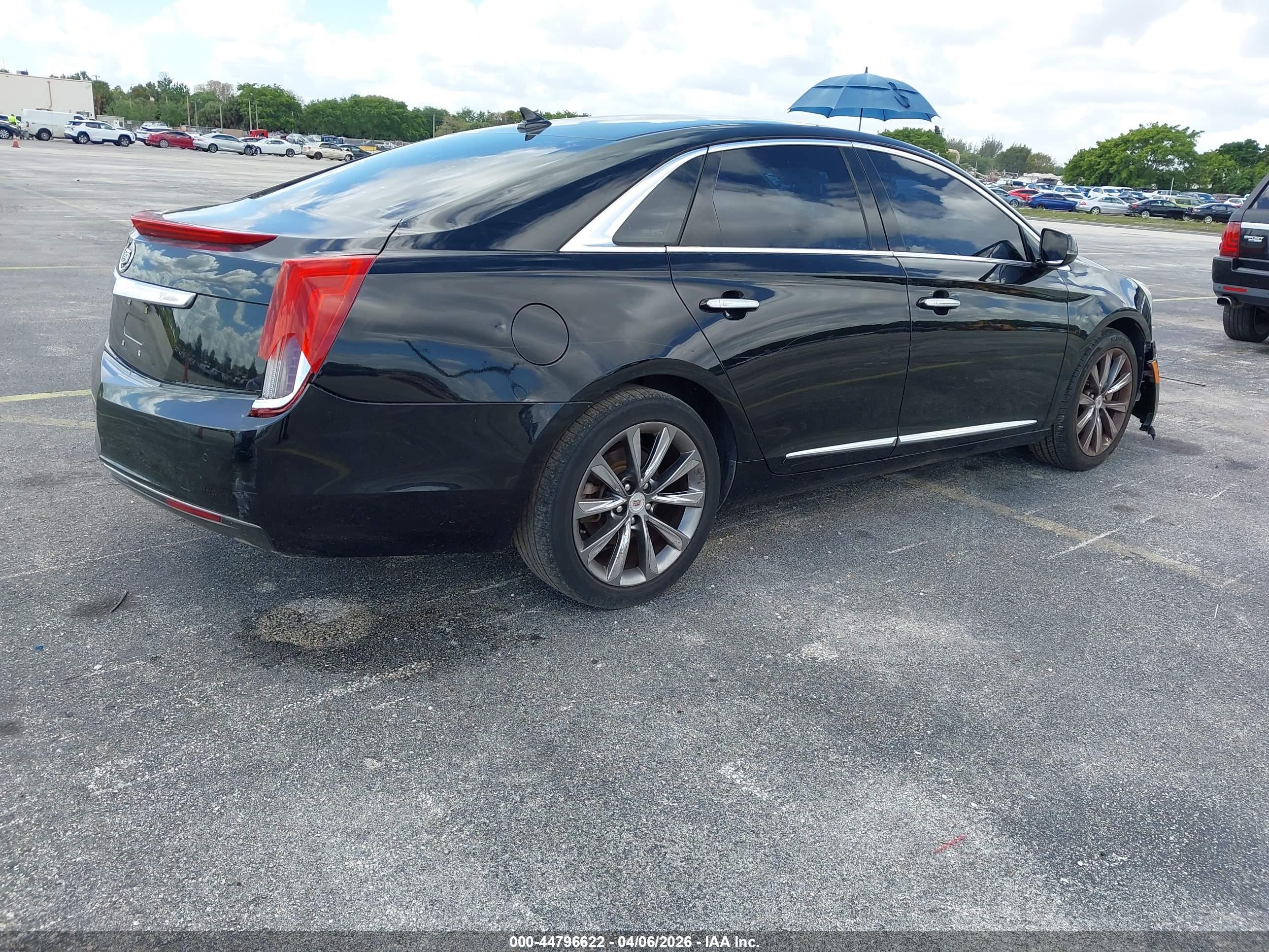 CADILLAC XTS image 4