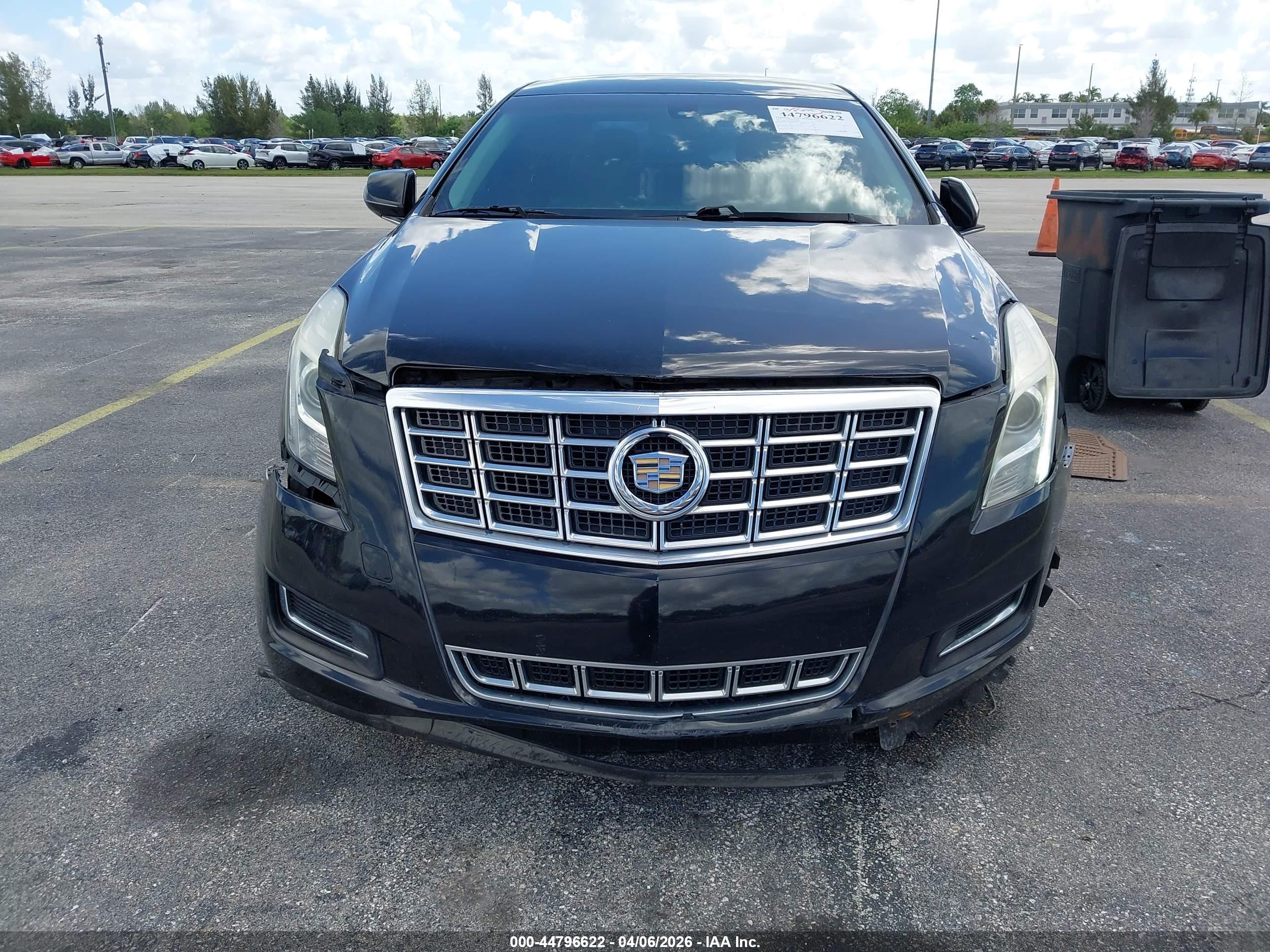 CADILLAC XTS image 6