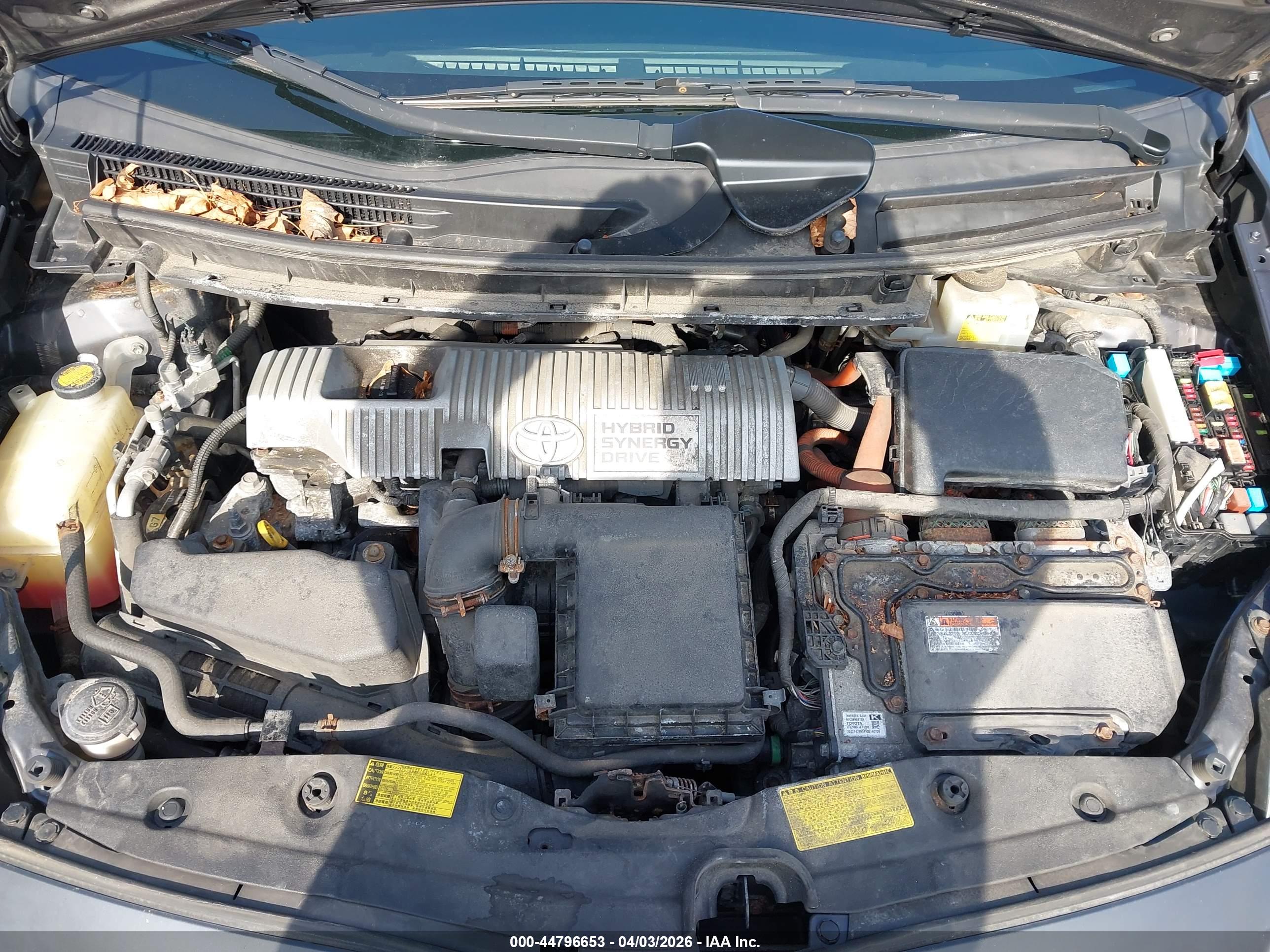TOYOTA PRIUS image 10