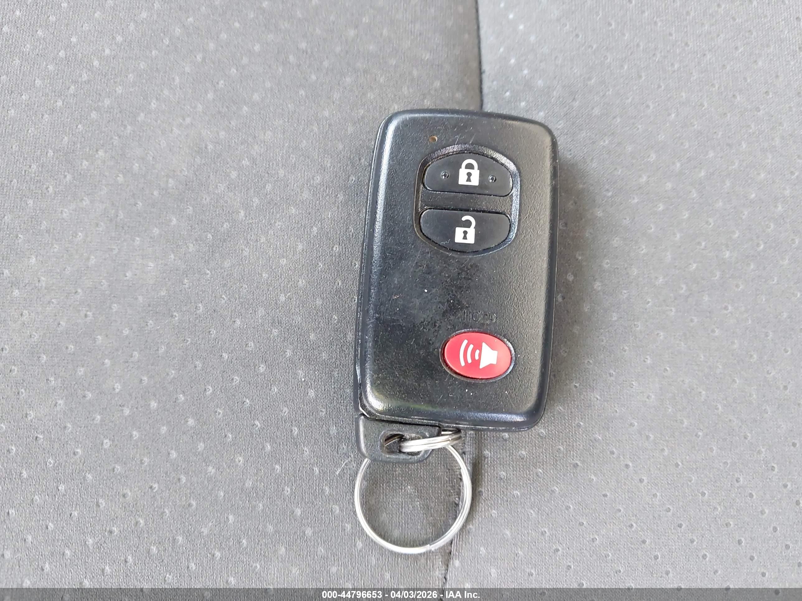 TOYOTA PRIUS image 11