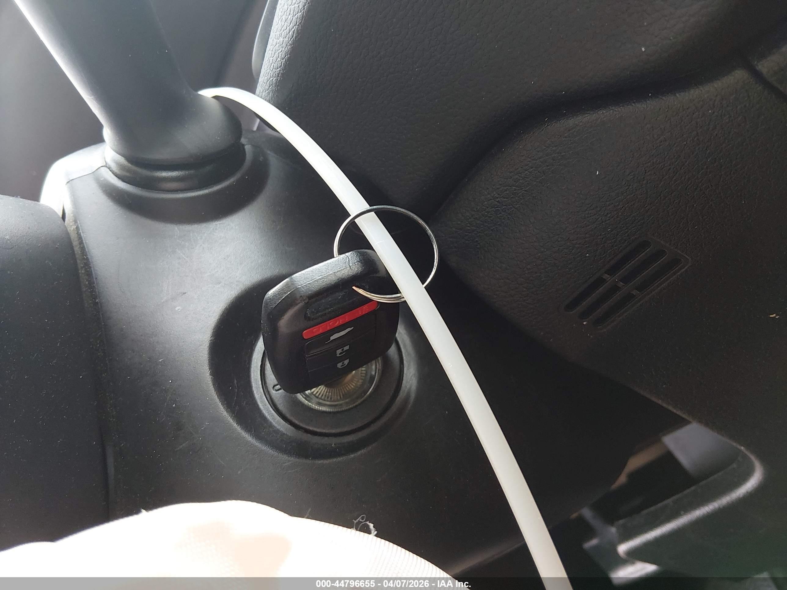 HONDA CR-V image 11