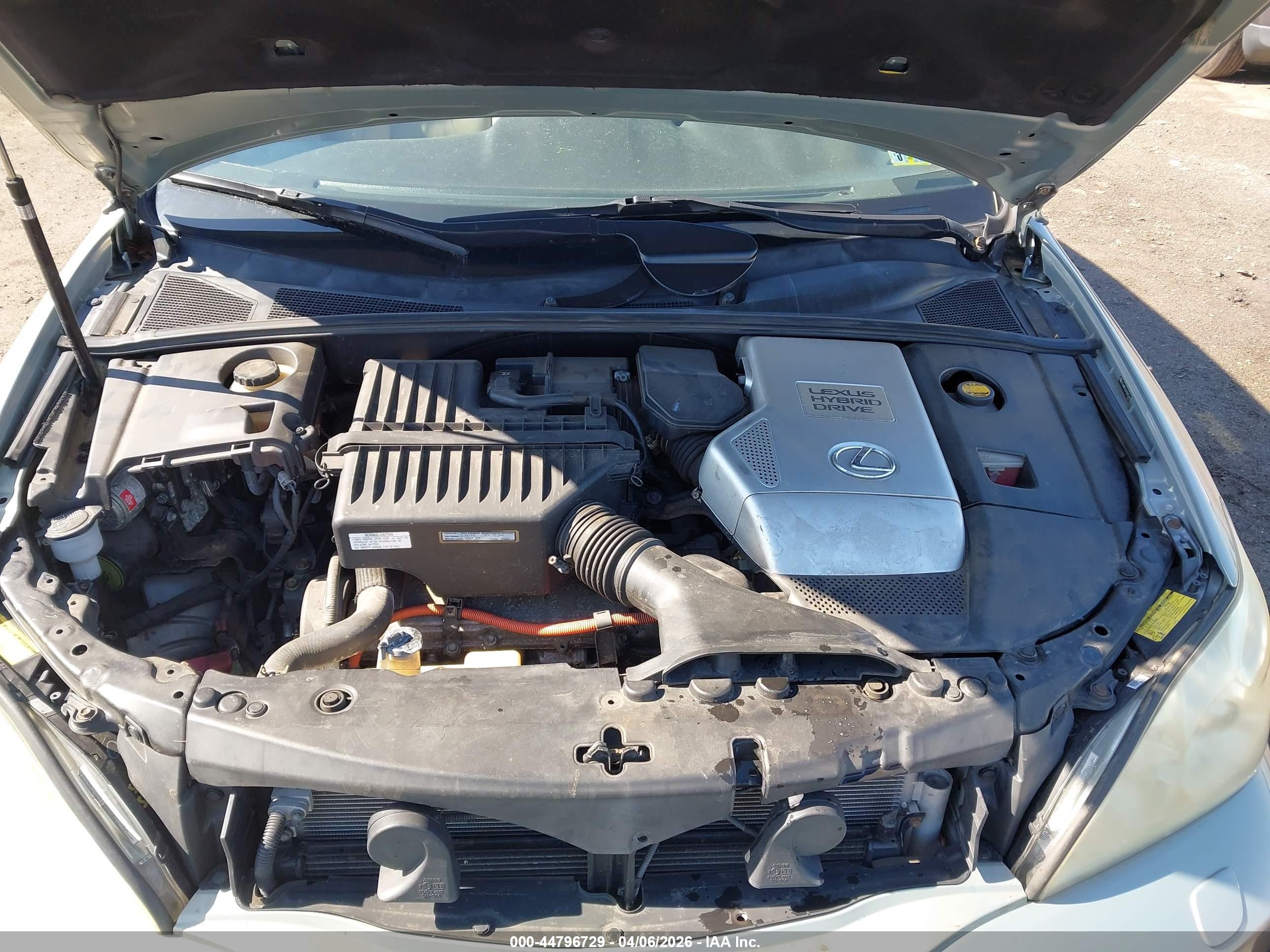 LEXUS RX image 10