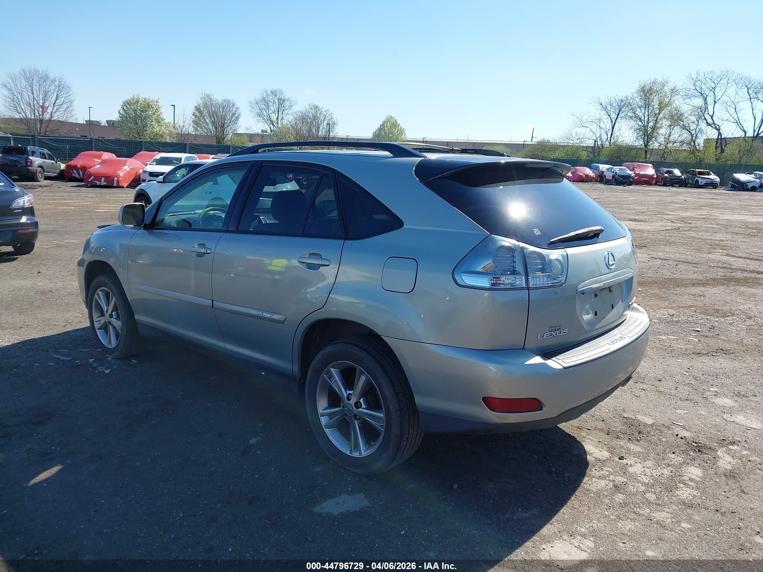 LEXUS RX image 3