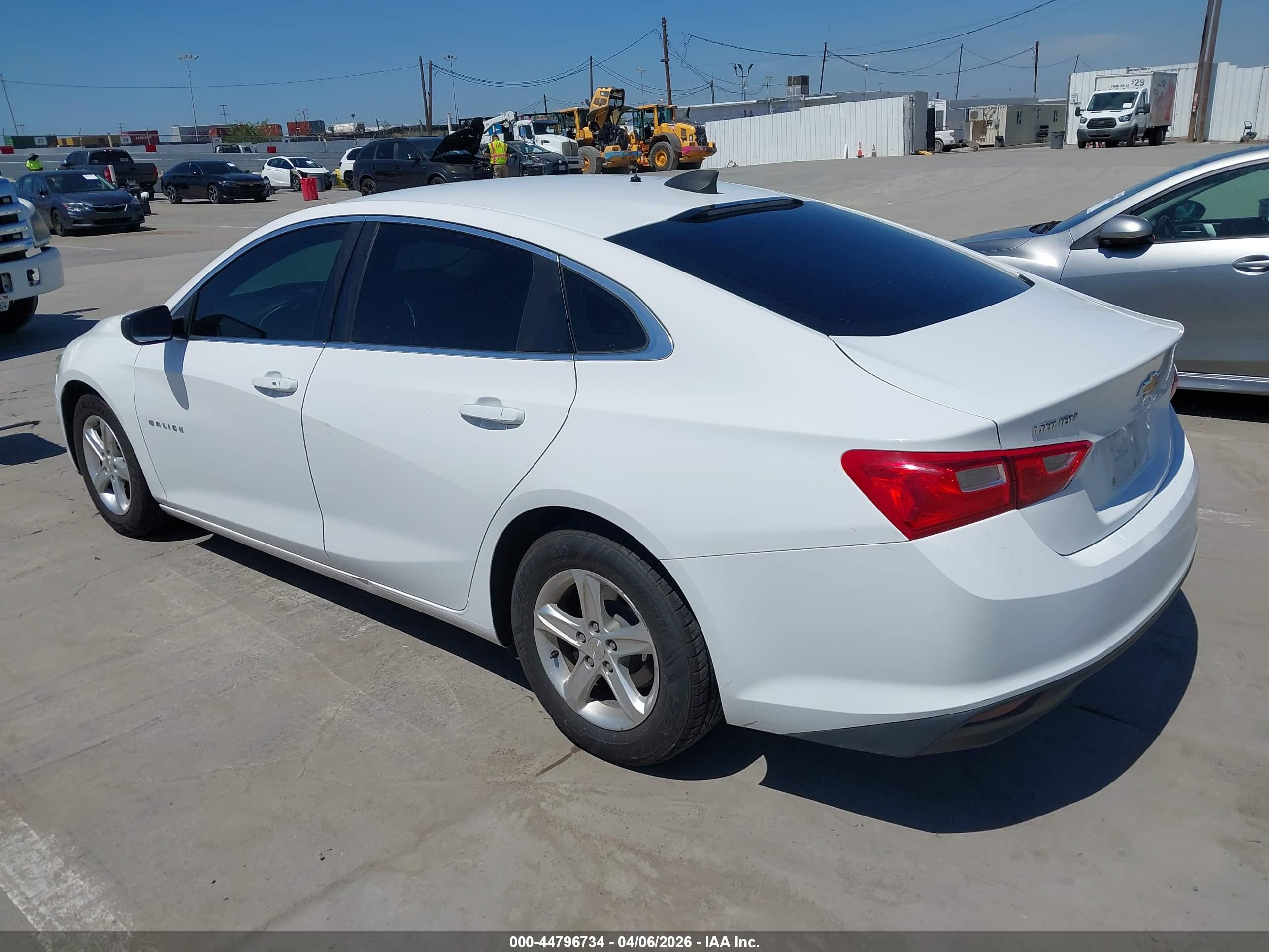 CHEVROLET MALIBU image 3