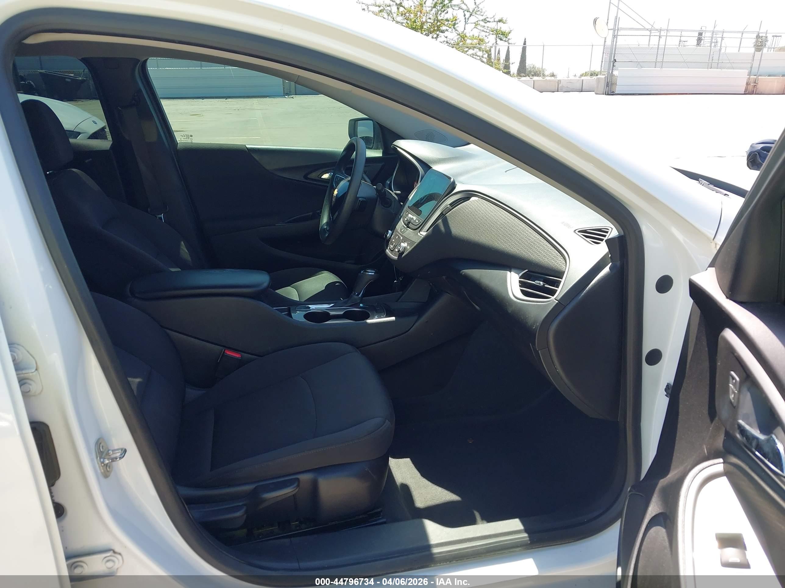 CHEVROLET MALIBU image 5