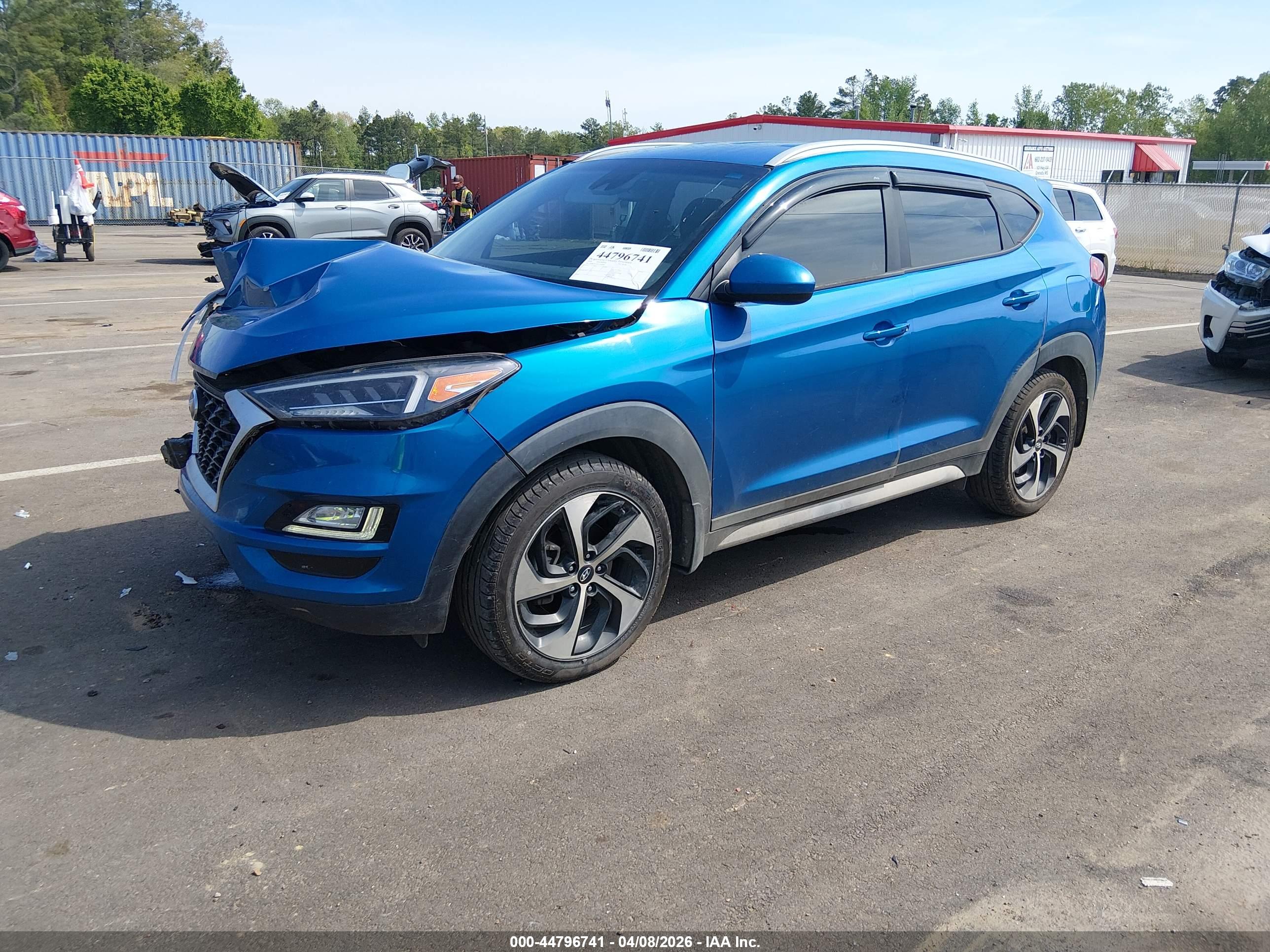 HYUNDAI TUCSON image 2