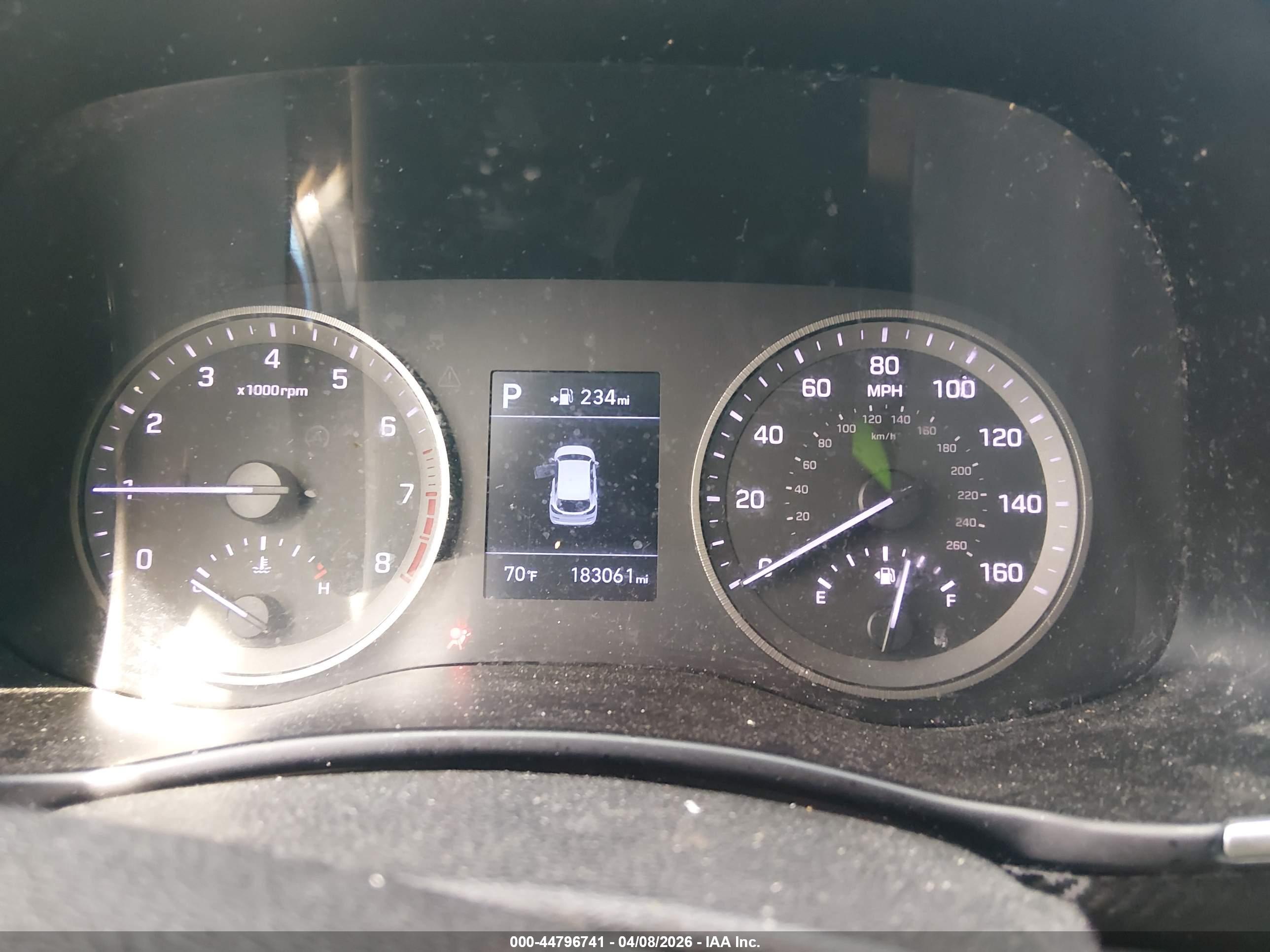HYUNDAI TUCSON image 7
