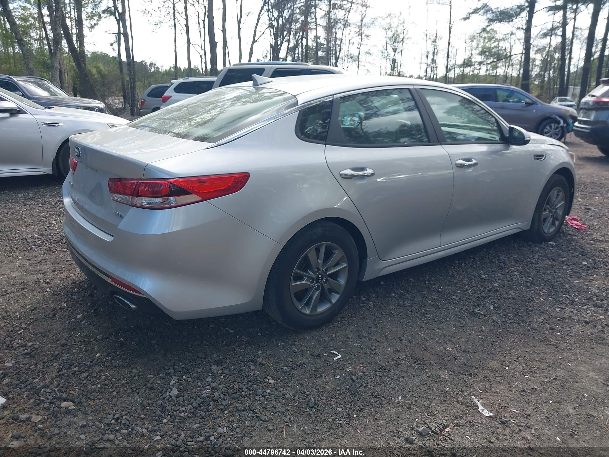 KIA OPTIMA image 4