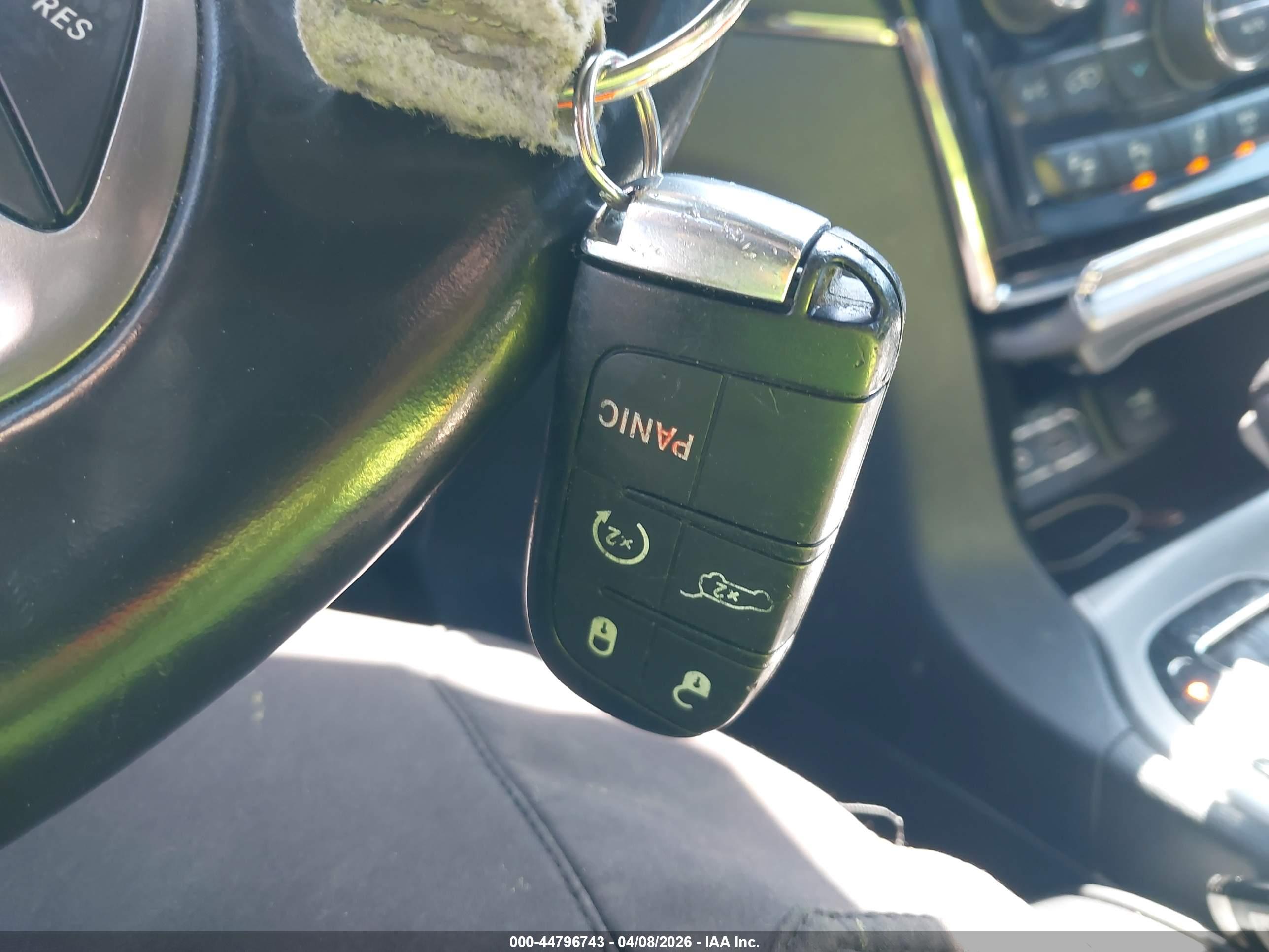 JEEP GRAND image 11