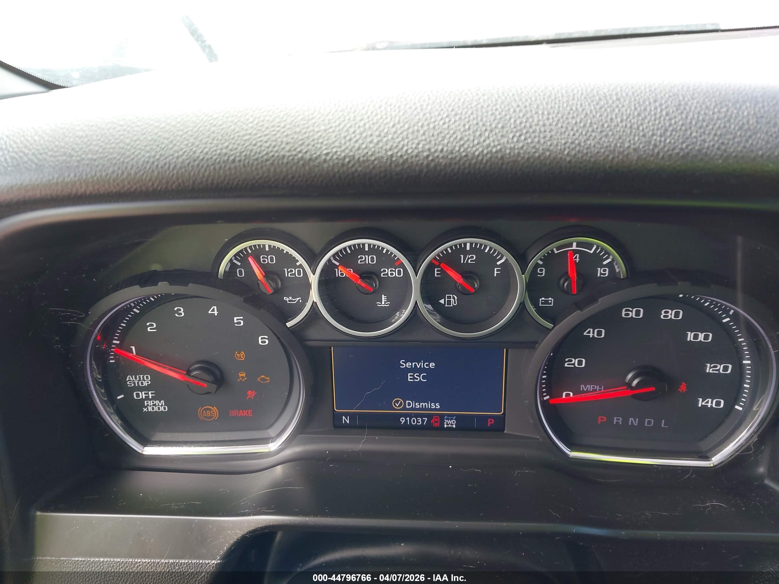 CHEVROLET SILVERADO image 7