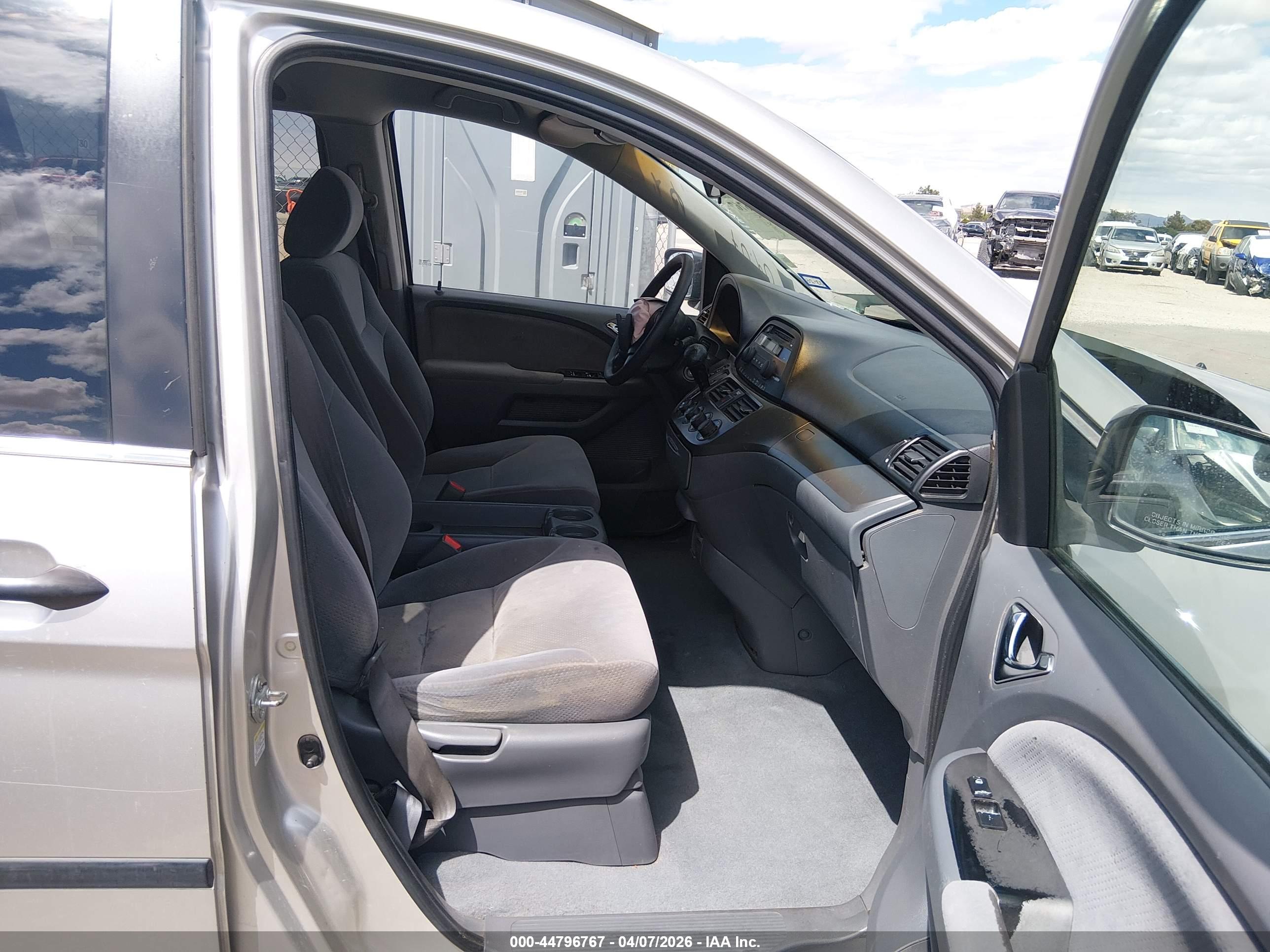 HONDA ODYSSEY image 5