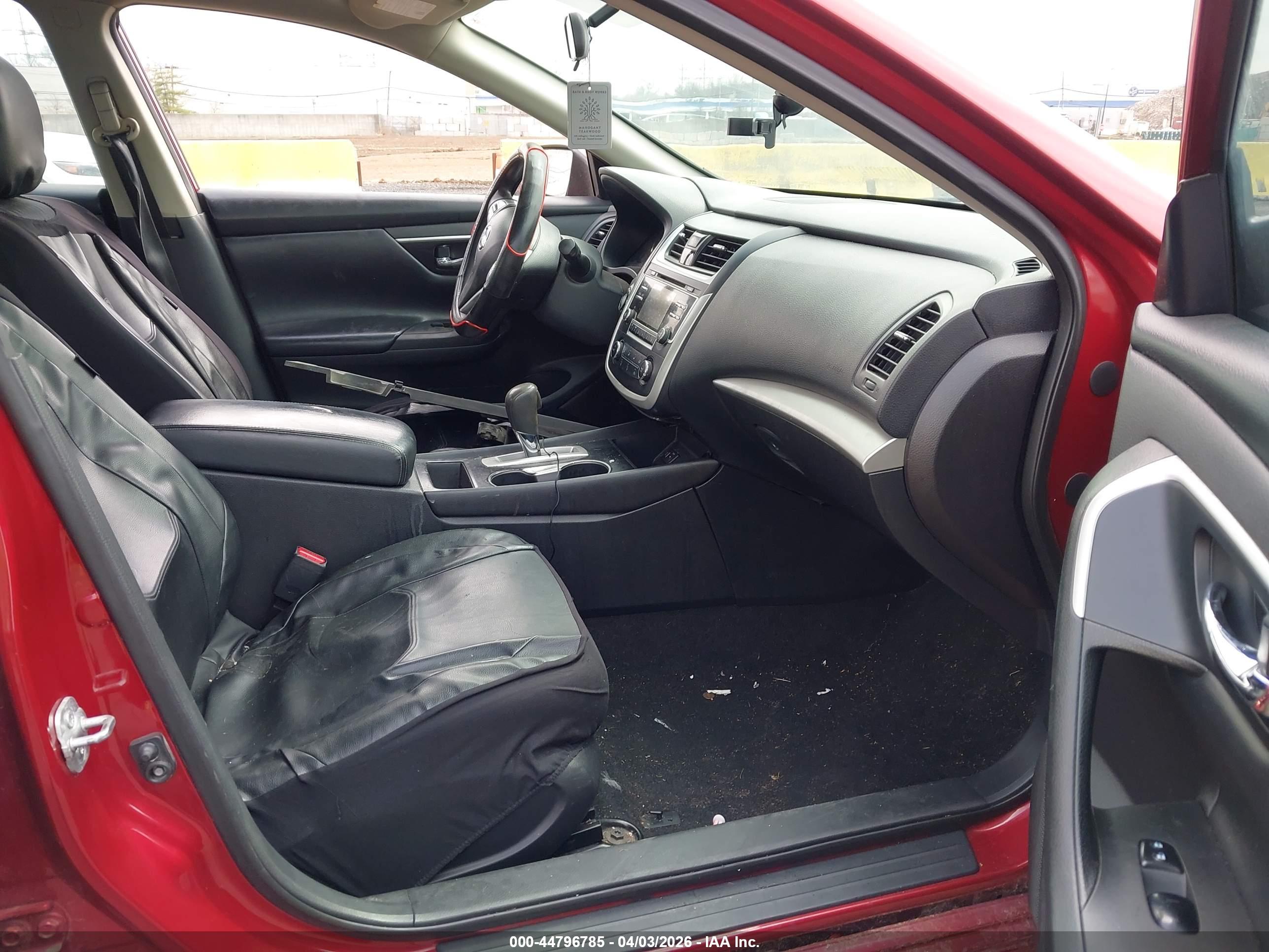 NISSAN ALTIMA image 5