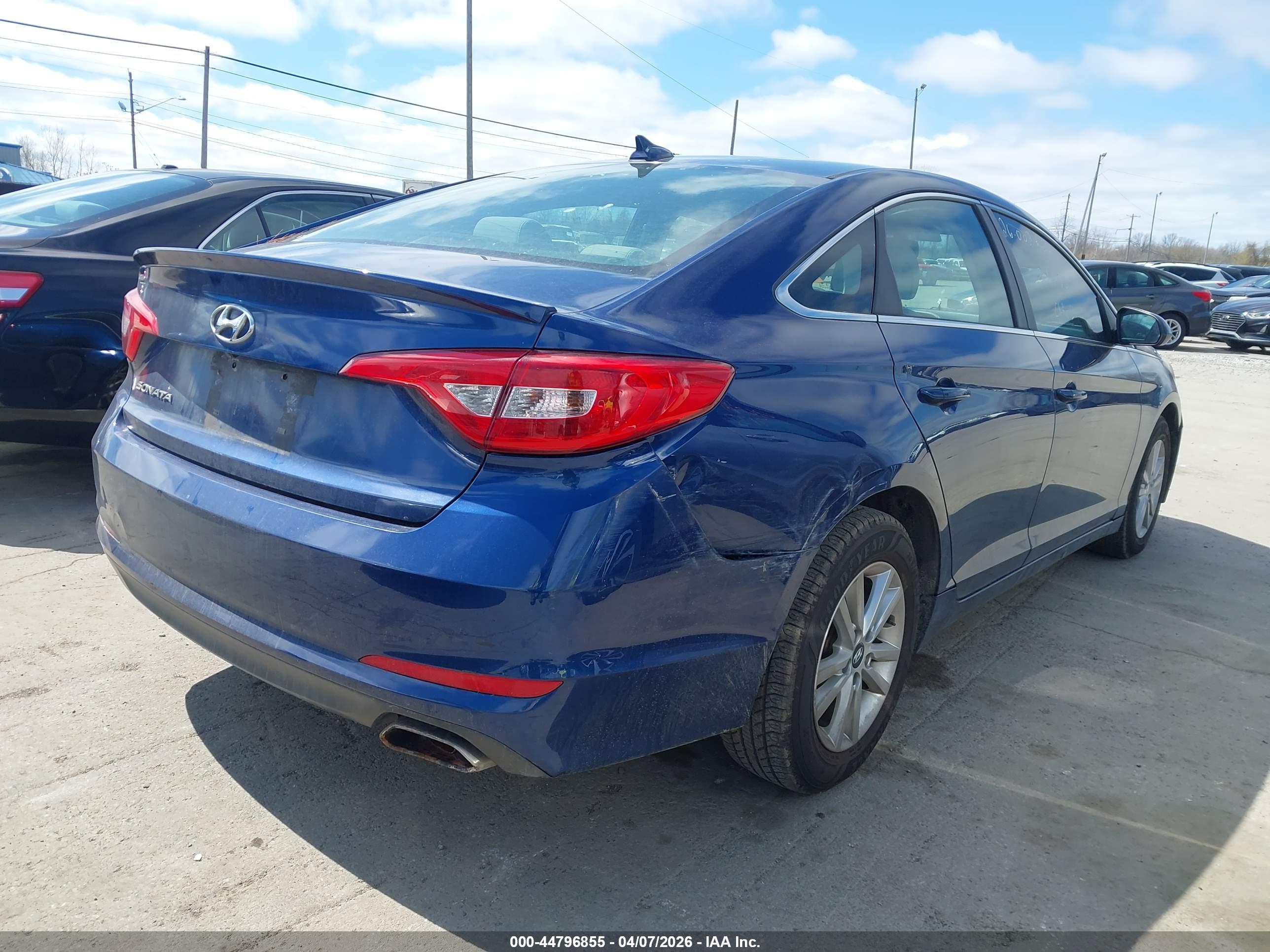 HYUNDAI SONATA image 4