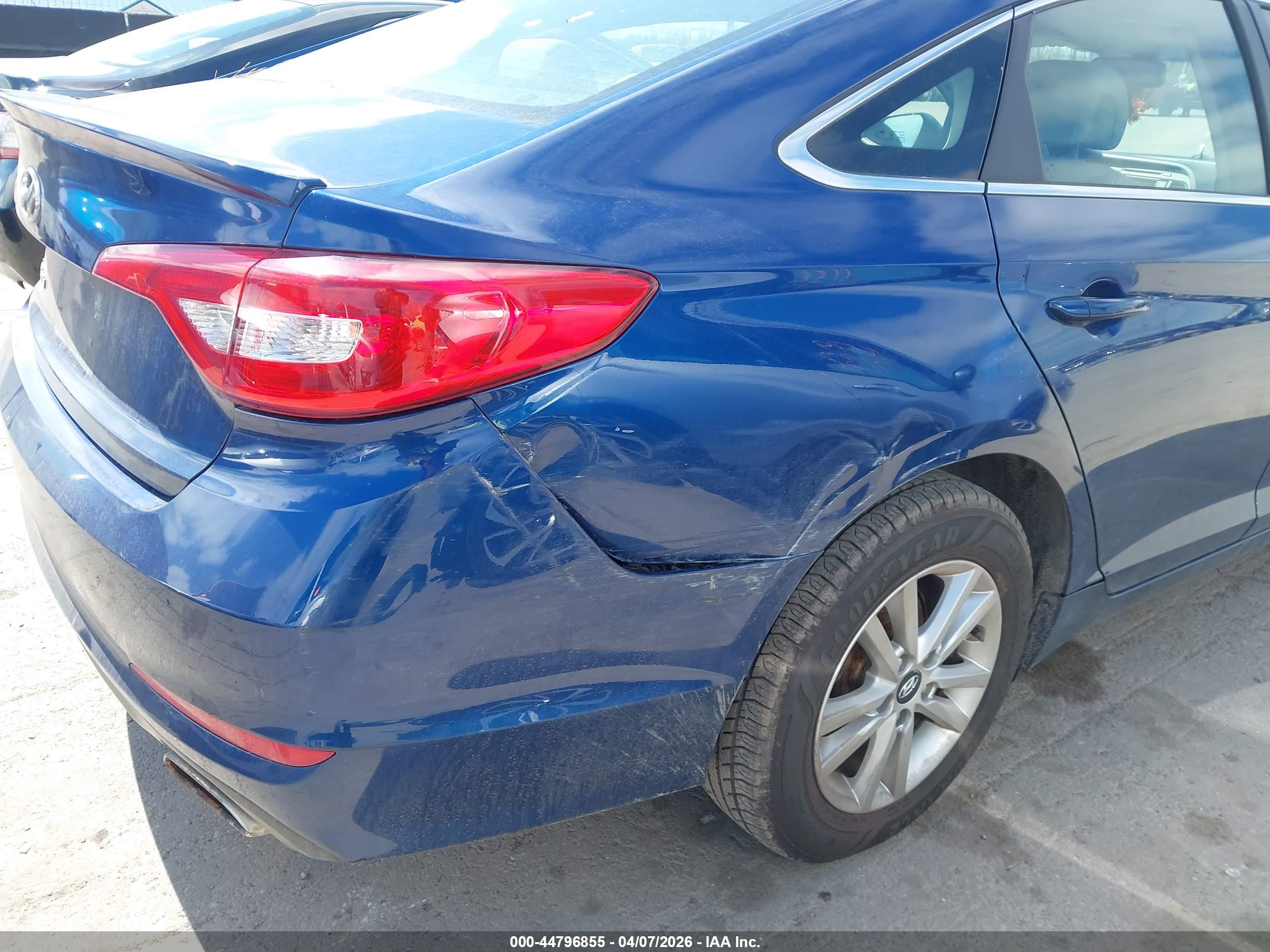 HYUNDAI SONATA image 6