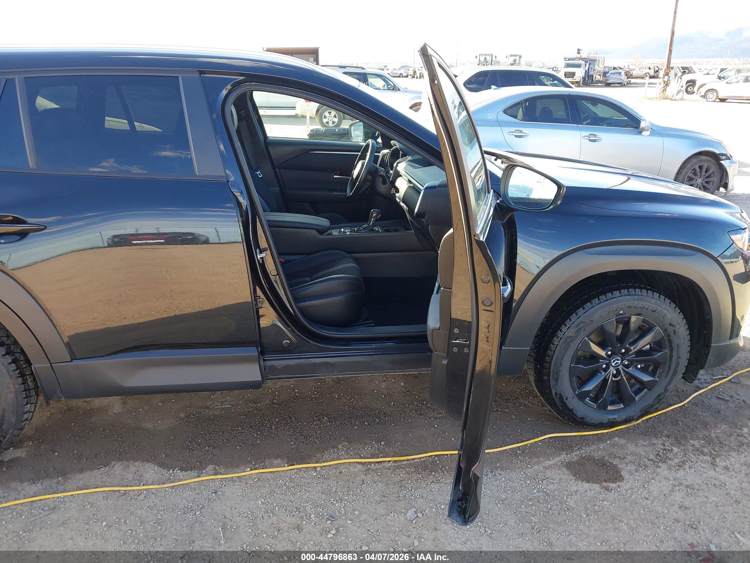 MAZDA CX-50 image 5