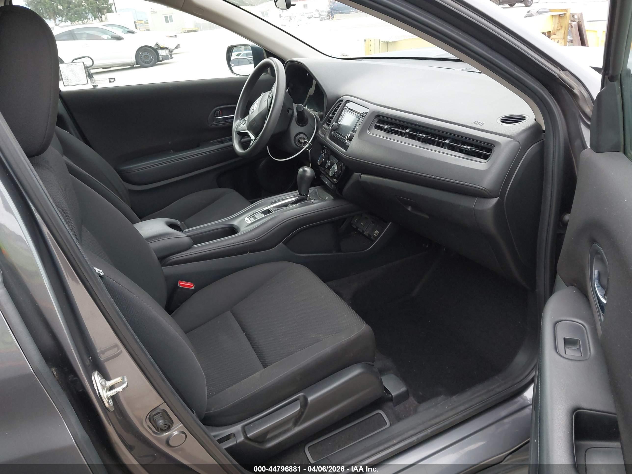 HONDA HR-V image 5