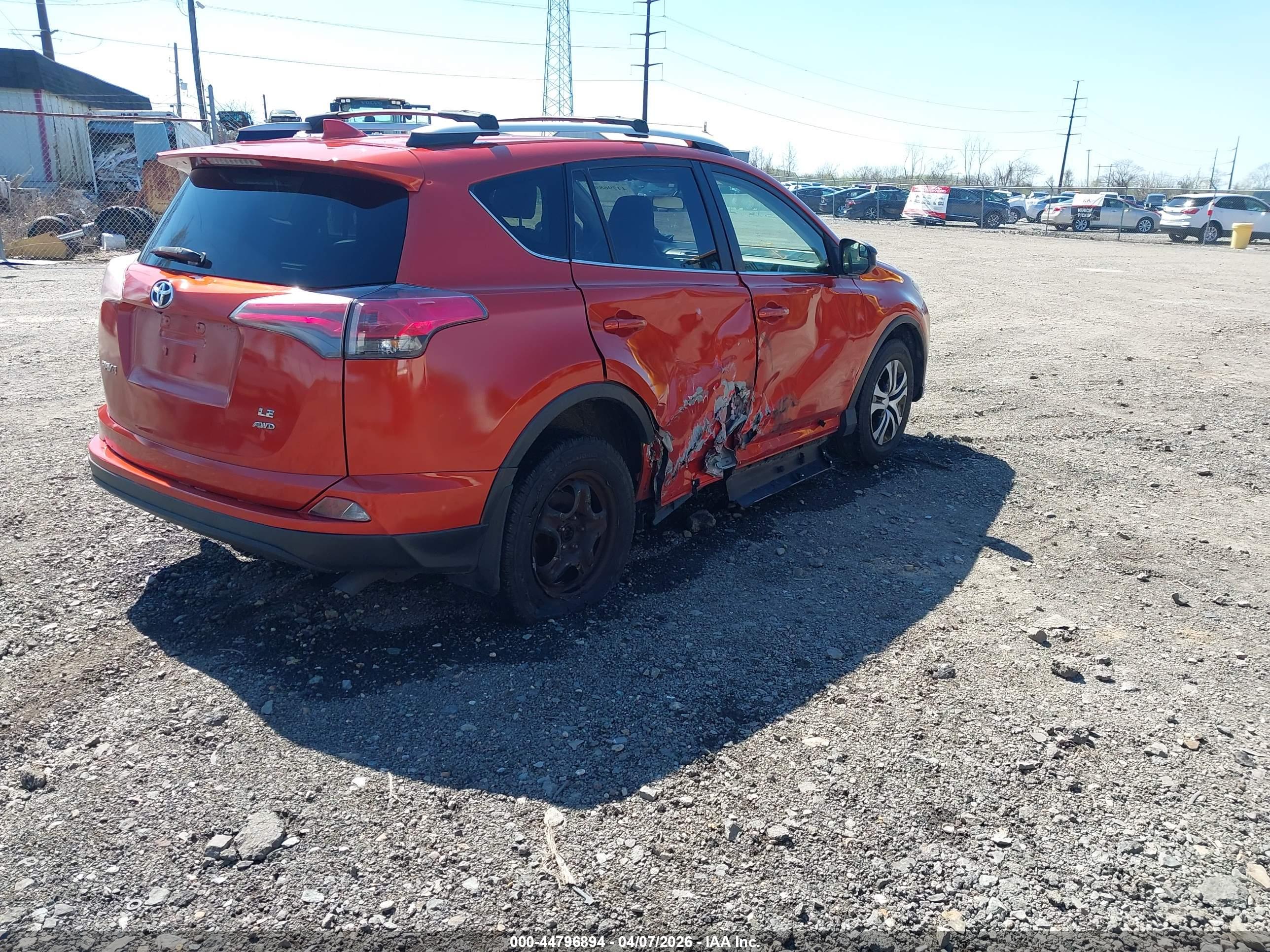 TOYOTA RAV4 image 4