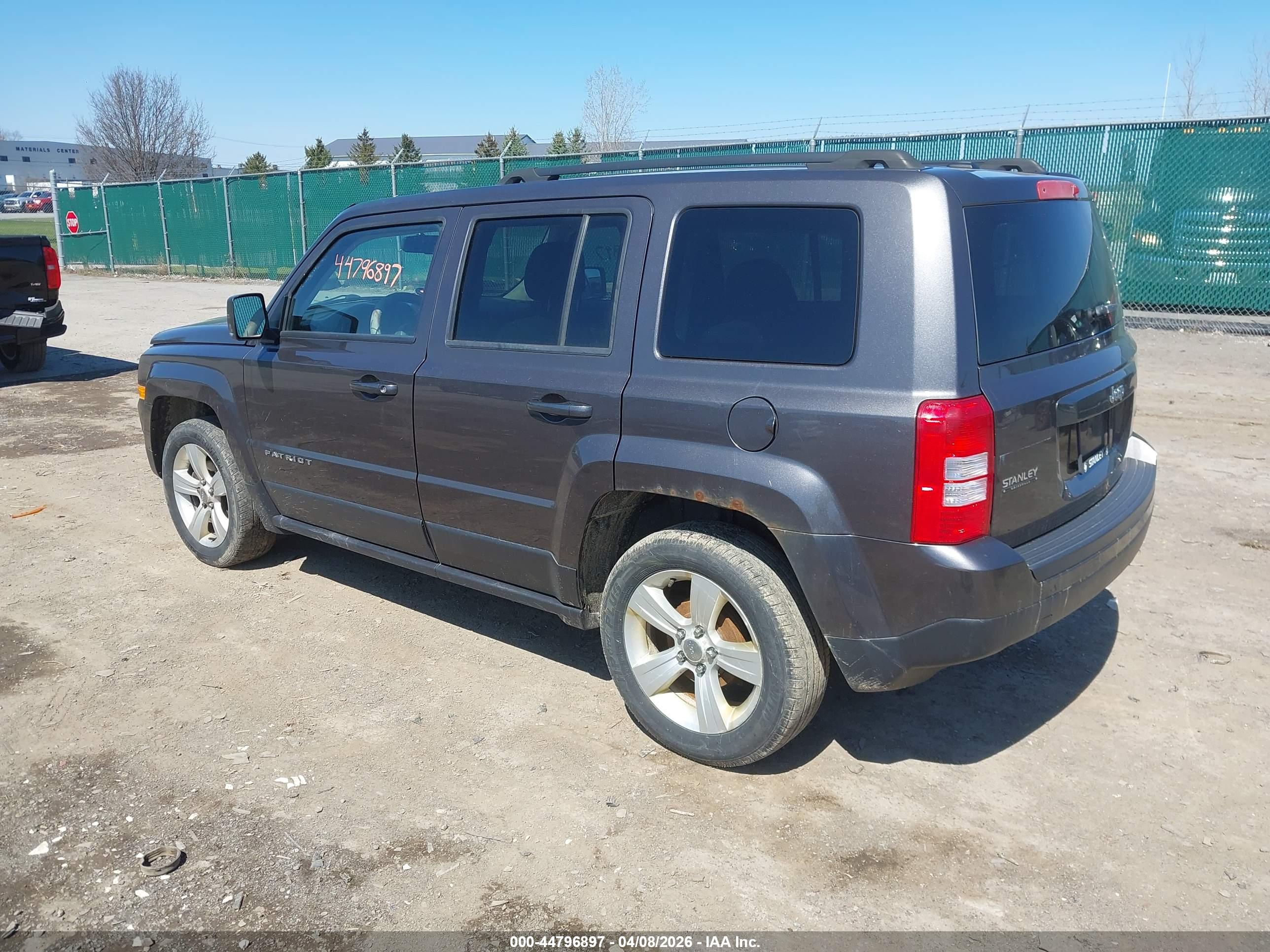 JEEP PATRIOT image 3