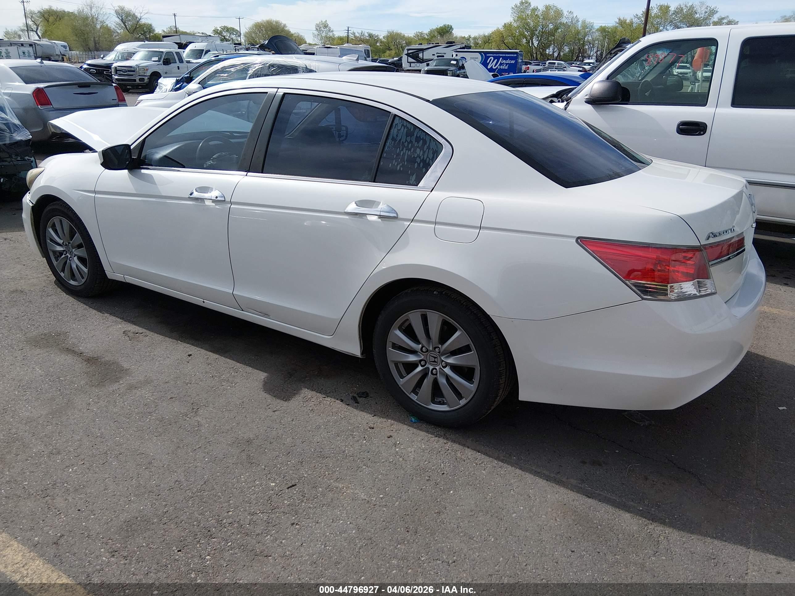 HONDA ACCORD image 3